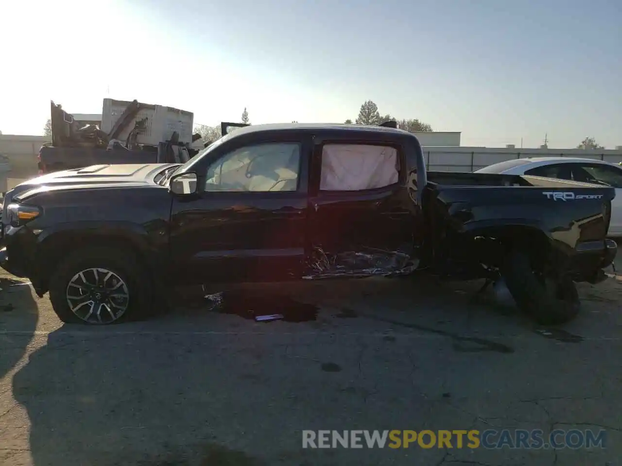 9 Photograph of a damaged car 3TMAZ5CN0MM159506 TOYOTA TACOMA 2021