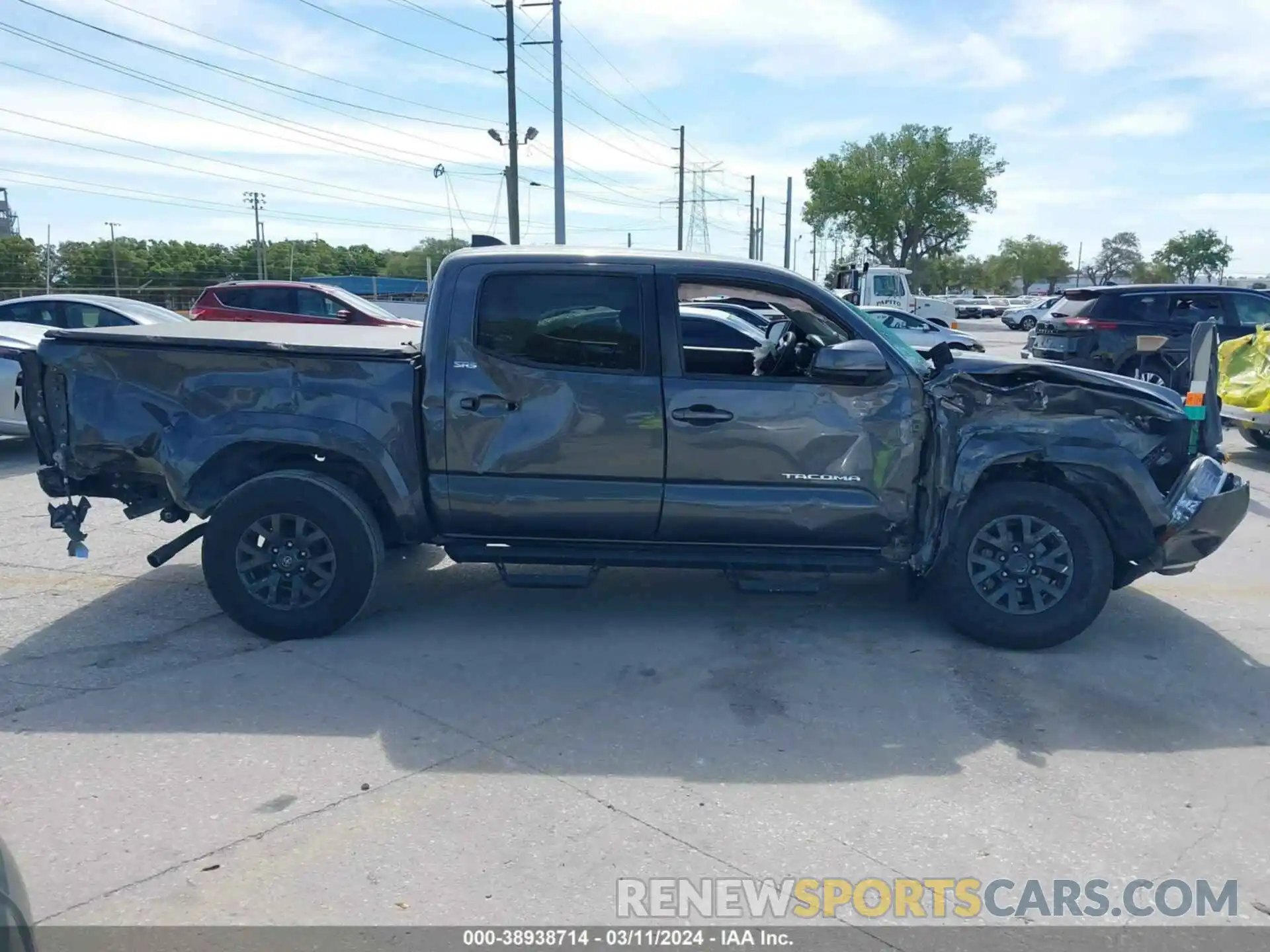 13 Photograph of a damaged car 3TMAZ5CN1MM142715 TOYOTA TACOMA 2021