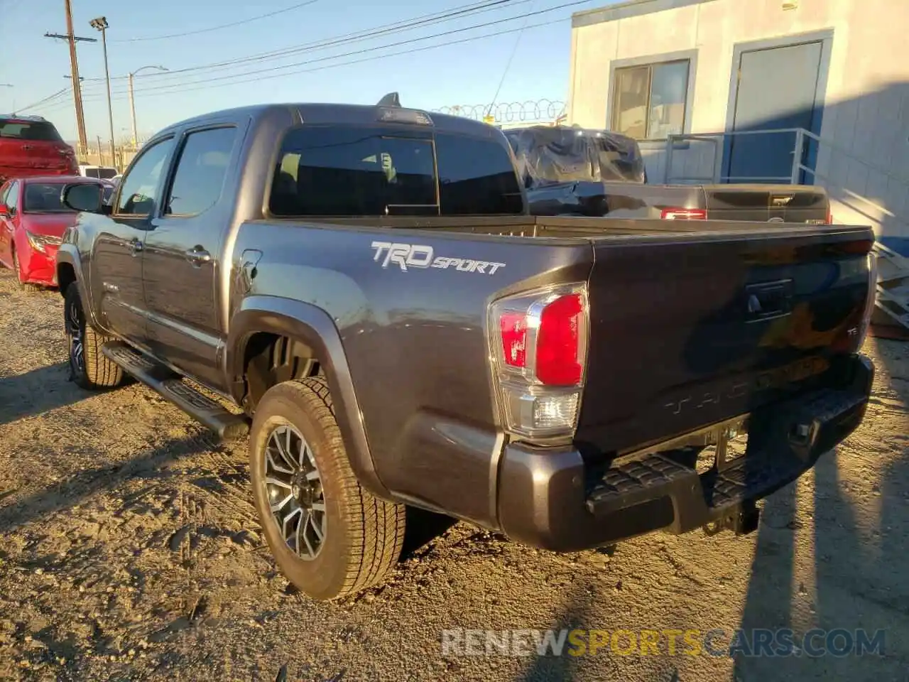 3 Photograph of a damaged car 3TMAZ5CN1MM146165 TOYOTA TACOMA 2021