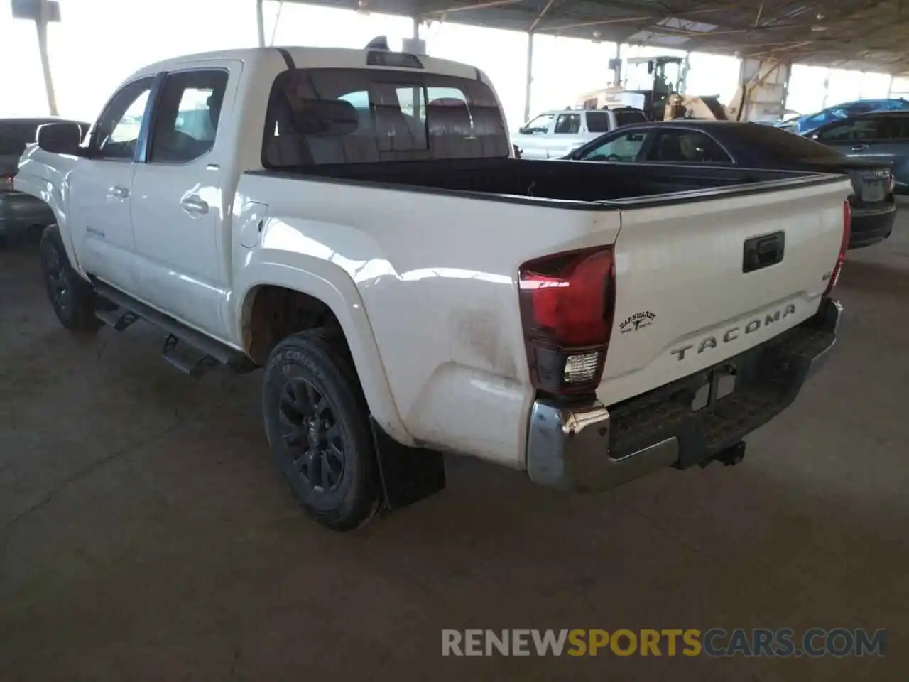 3 Photograph of a damaged car 3TMAZ5CN1MM146814 TOYOTA TACOMA 2021