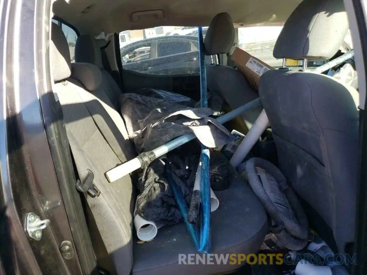 6 Photograph of a damaged car 3TMAZ5CN1MM151916 TOYOTA TACOMA 2021