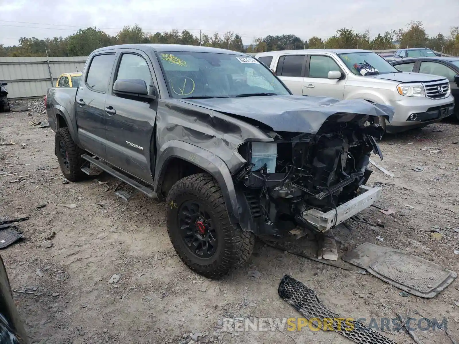 1 Photograph of a damaged car 3TMAZ5CN1MM157506 TOYOTA TACOMA 2021