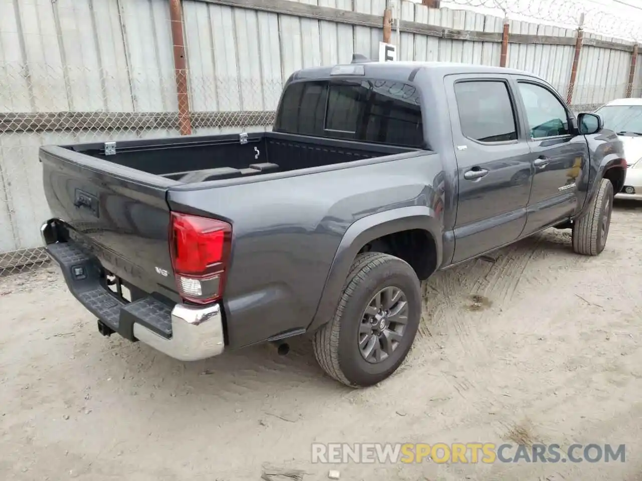 4 Photograph of a damaged car 3TMAZ5CN2MM144909 TOYOTA TACOMA 2021