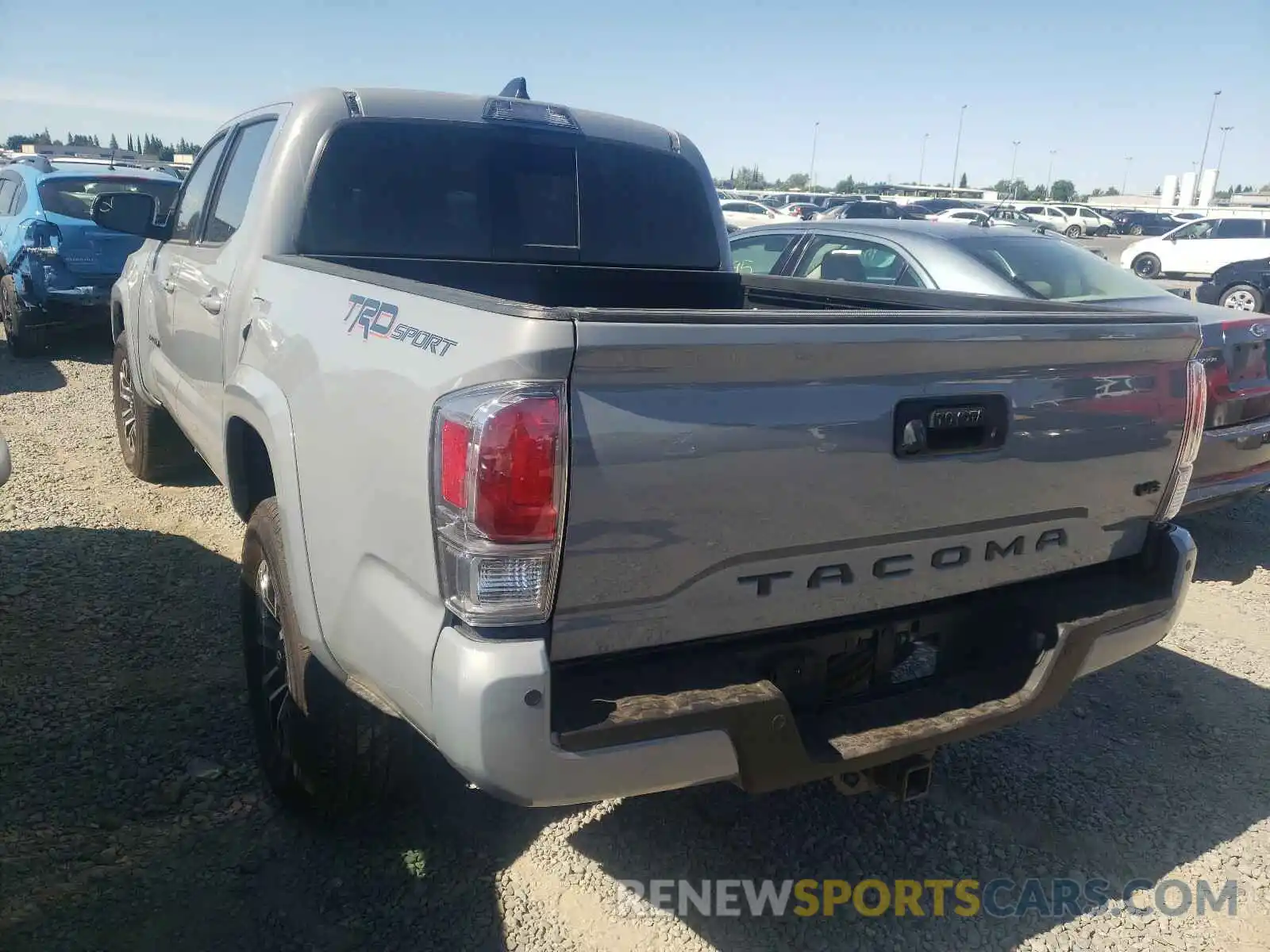 3 Photograph of a damaged car 3TMAZ5CN2MM145218 TOYOTA TACOMA 2021