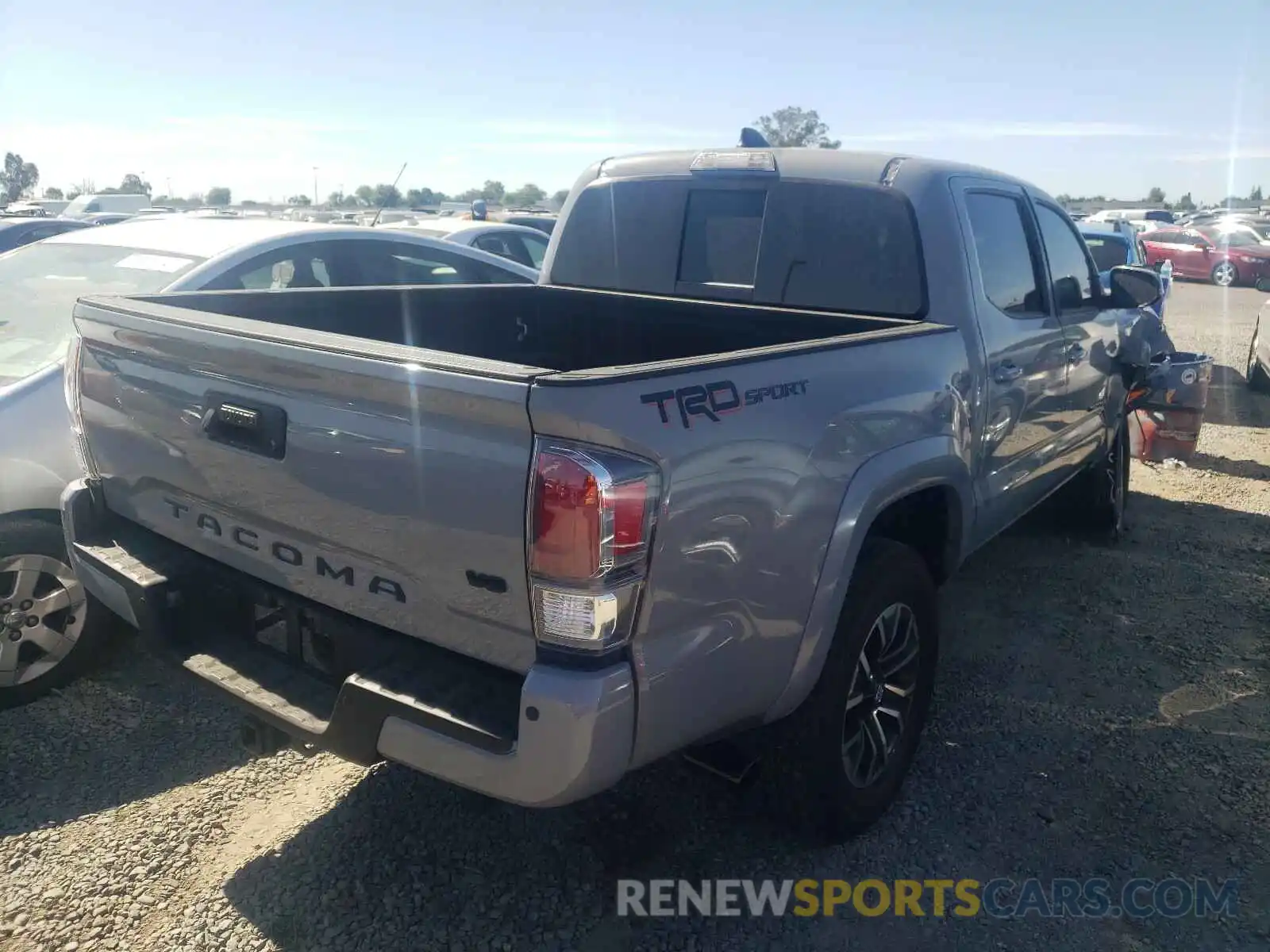 4 Photograph of a damaged car 3TMAZ5CN2MM145218 TOYOTA TACOMA 2021