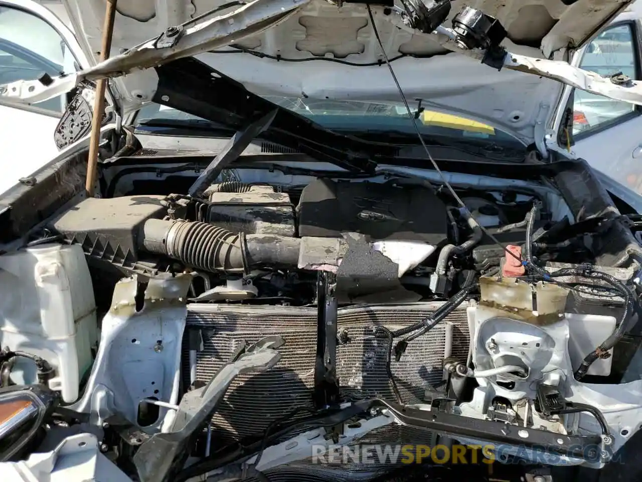 7 Photograph of a damaged car 3TMAZ5CN2MM145686 TOYOTA TACOMA 2021