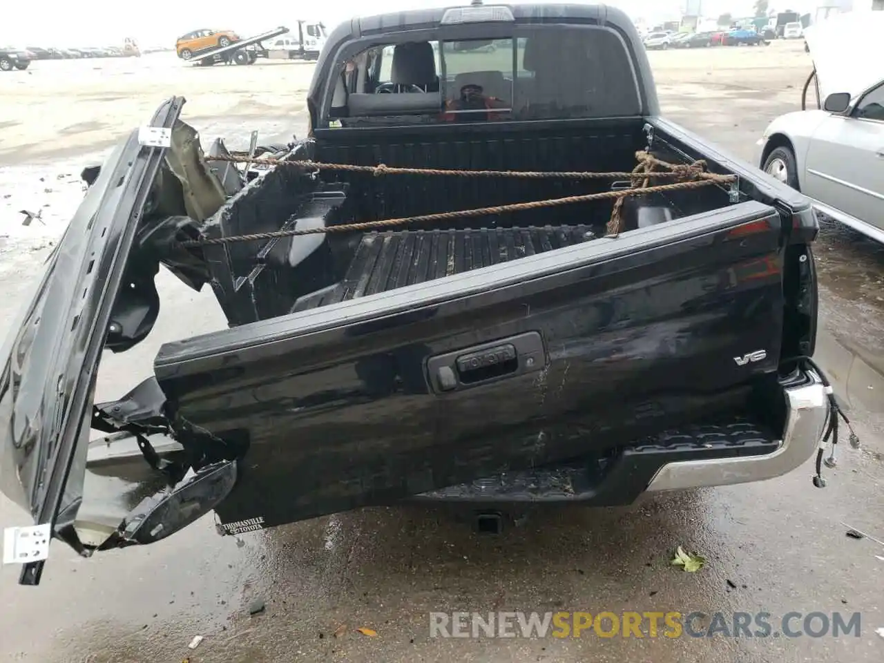 9 Photograph of a damaged car 3TMAZ5CN3MM142392 TOYOTA TACOMA 2021