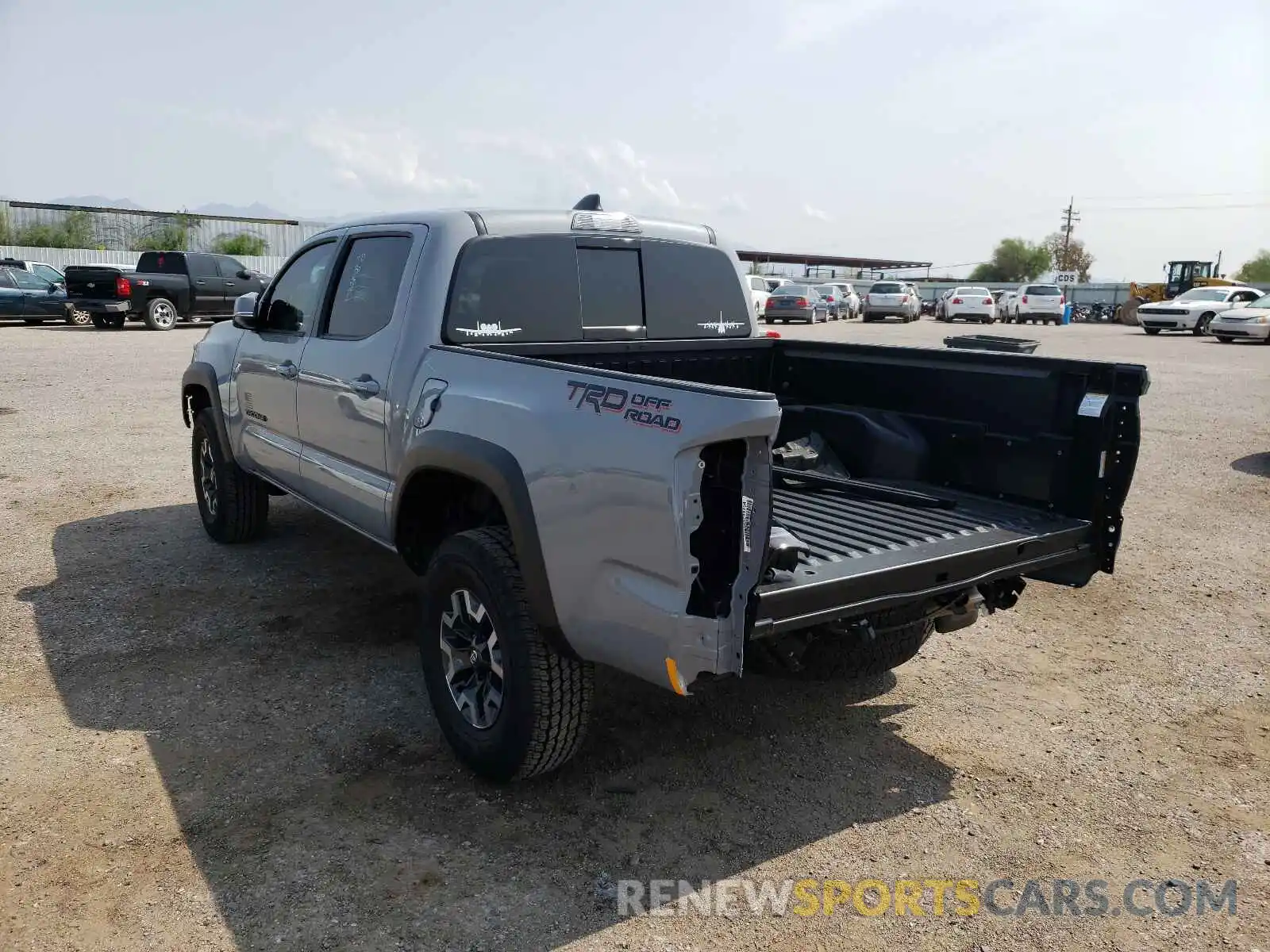 3 Photograph of a damaged car 3TMAZ5CN3MM146622 TOYOTA TACOMA 2021