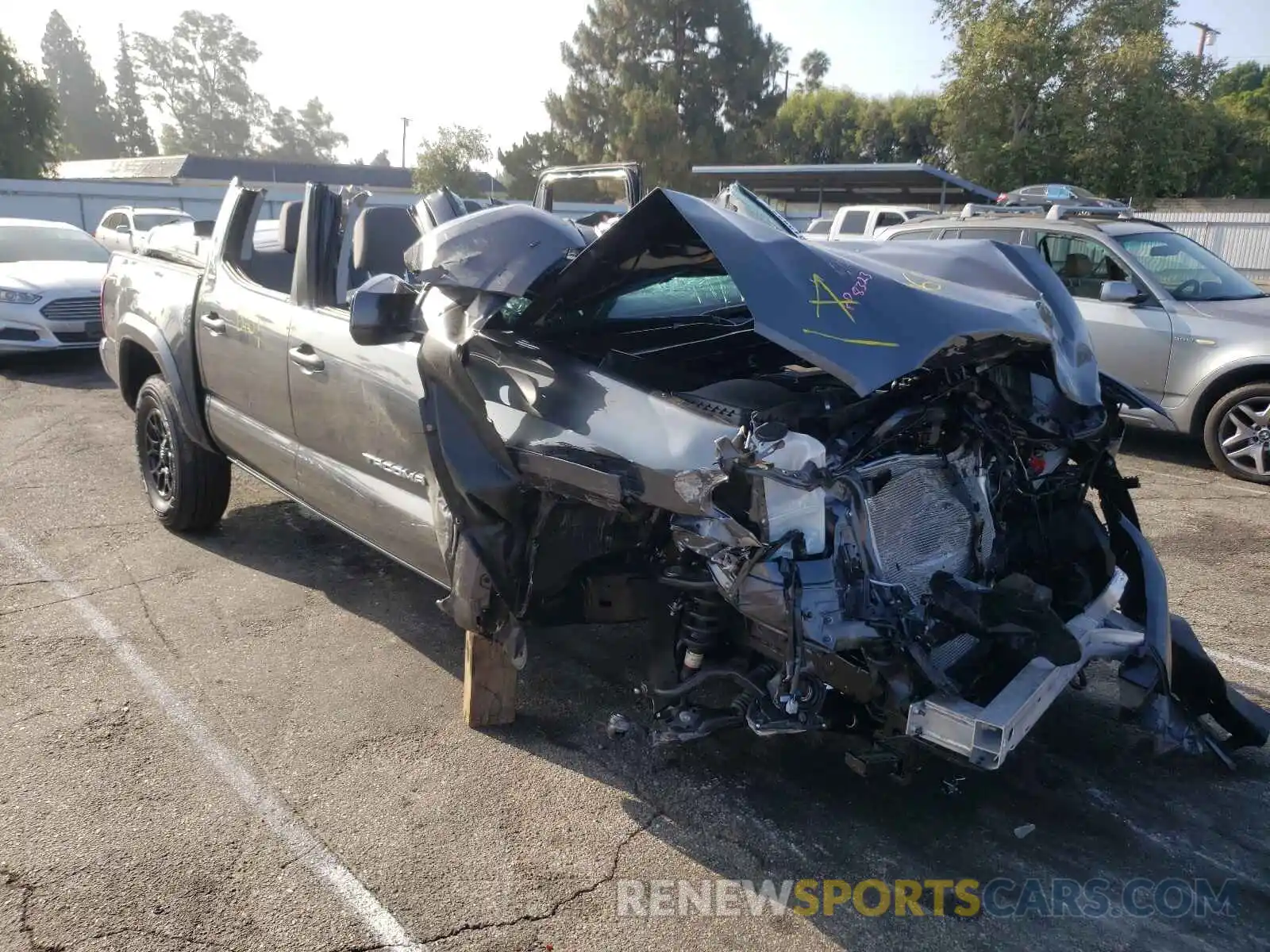 1 Photograph of a damaged car 3TMAZ5CN3MM148323 TOYOTA TACOMA 2021