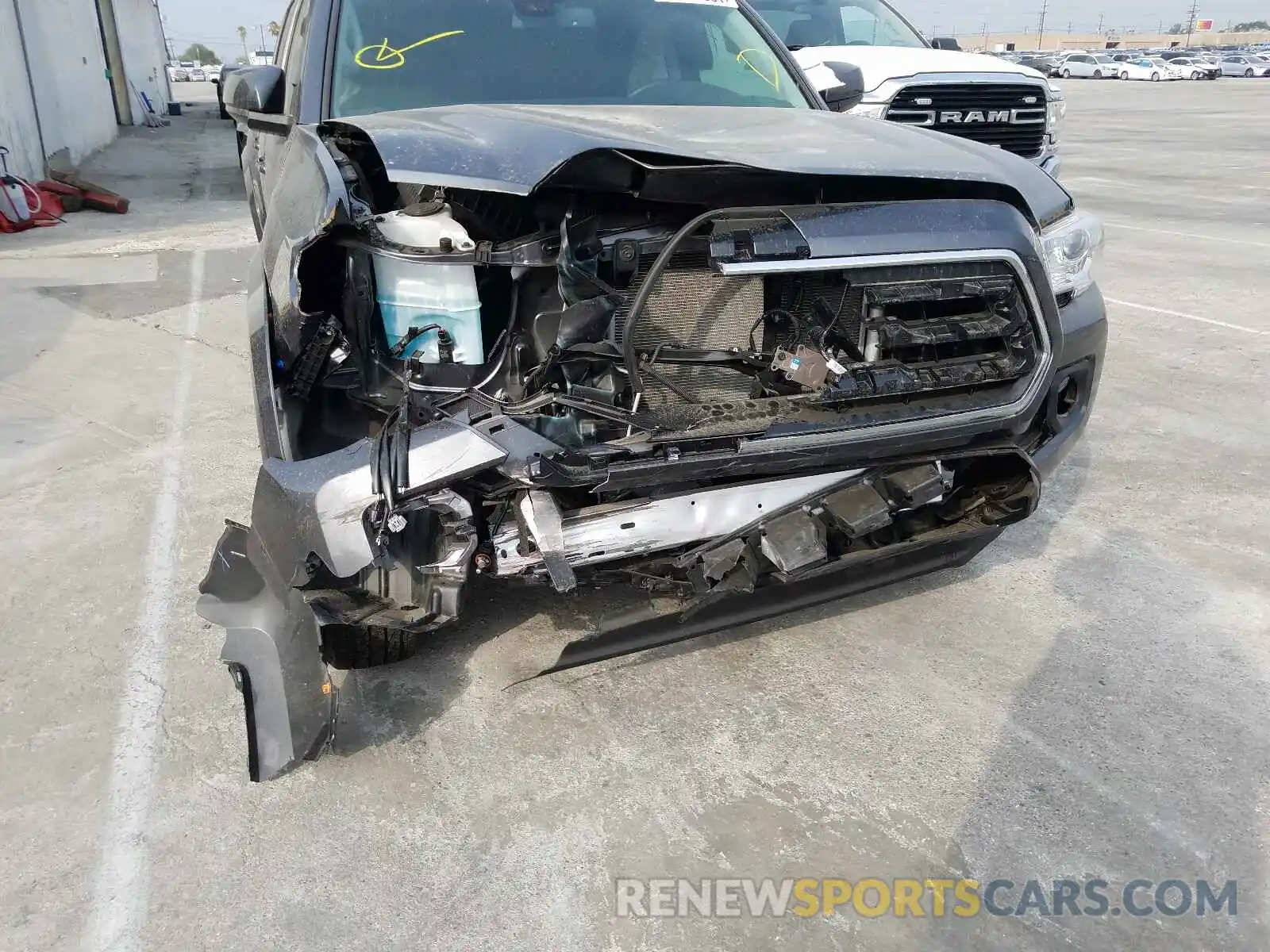 9 Photograph of a damaged car 3TMAZ5CN3MM150945 TOYOTA TACOMA 2021