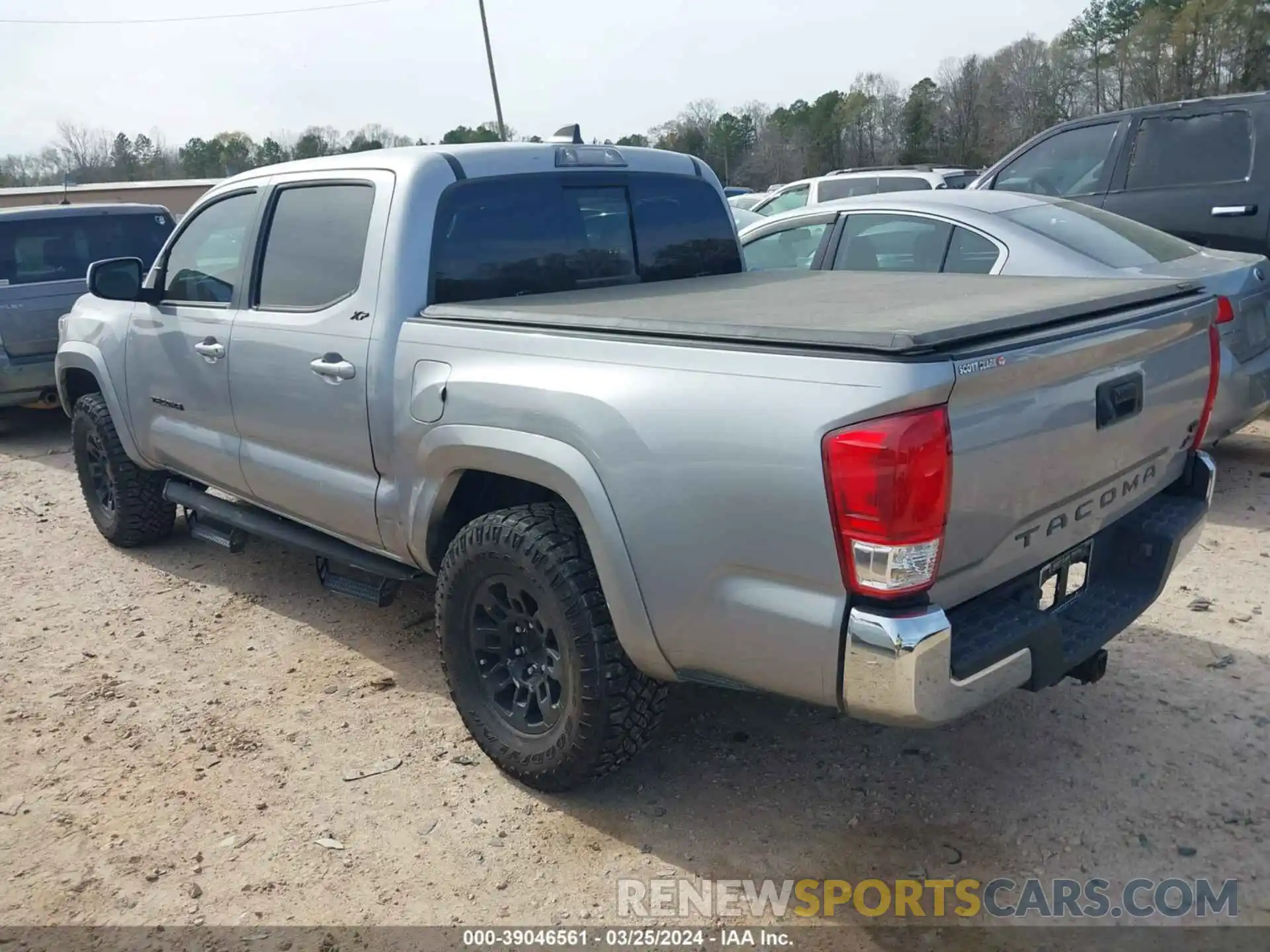 3 Photograph of a damaged car 3TMAZ5CN3MM153263 TOYOTA TACOMA 2021