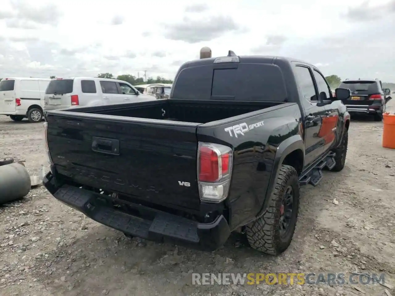 4 Фотография поврежденного автомобиля 3TMAZ5CN3MM157782 TOYOTA TACOMA 2021