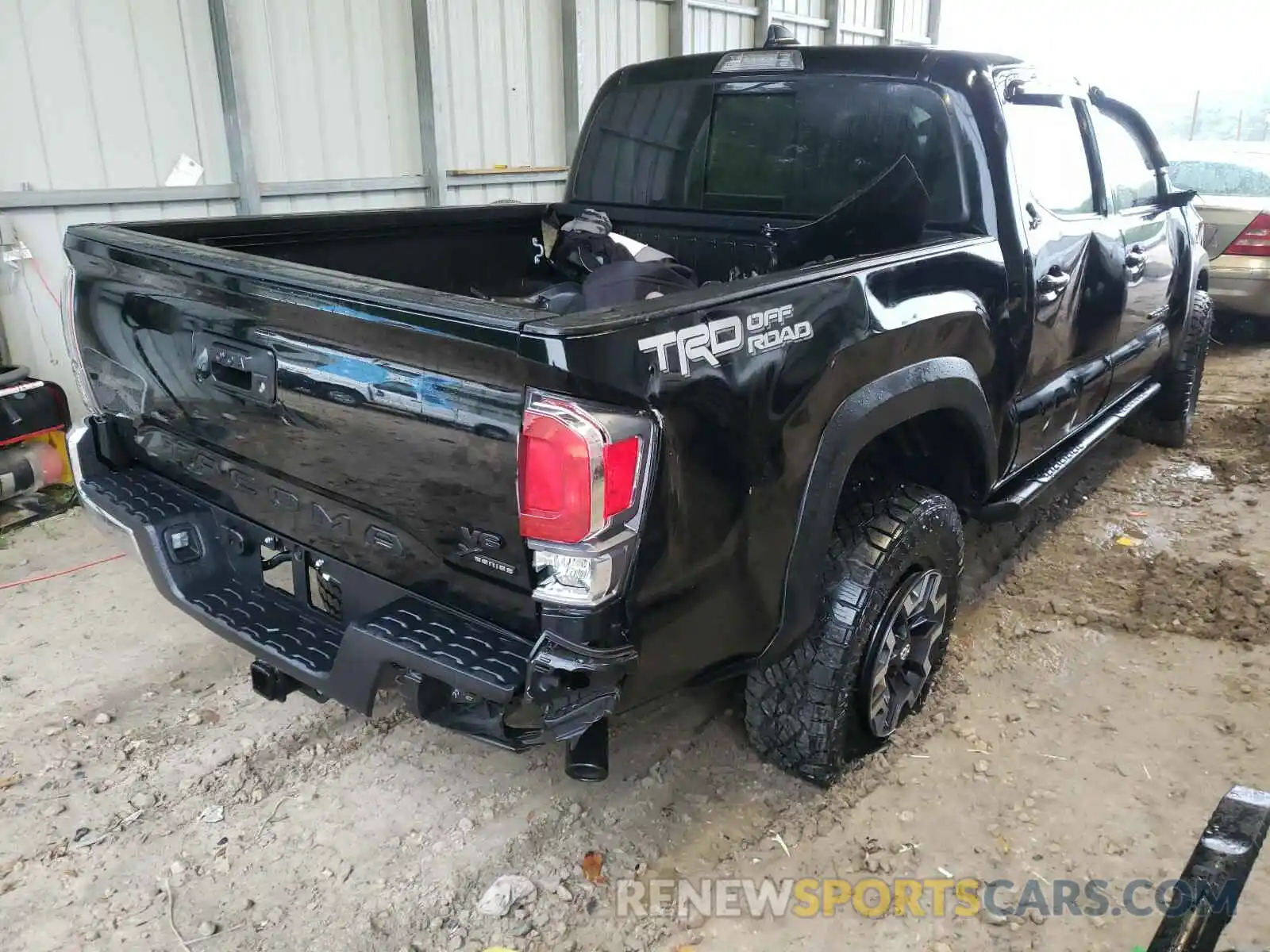 4 Photograph of a damaged car 3TMAZ5CN4MM148296 TOYOTA TACOMA 2021