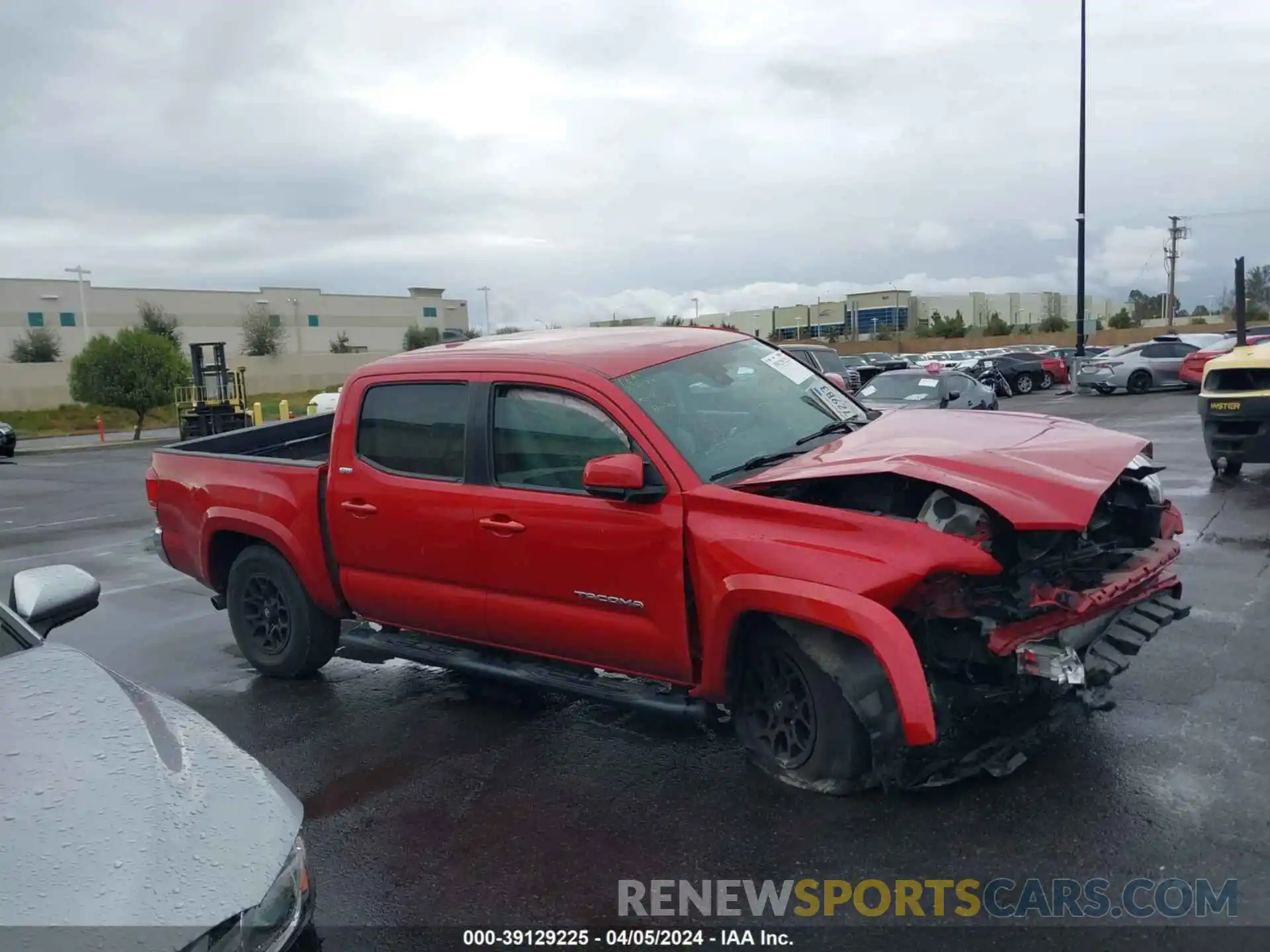 13 Photograph of a damaged car 3TMAZ5CN5MM142944 TOYOTA TACOMA 2021