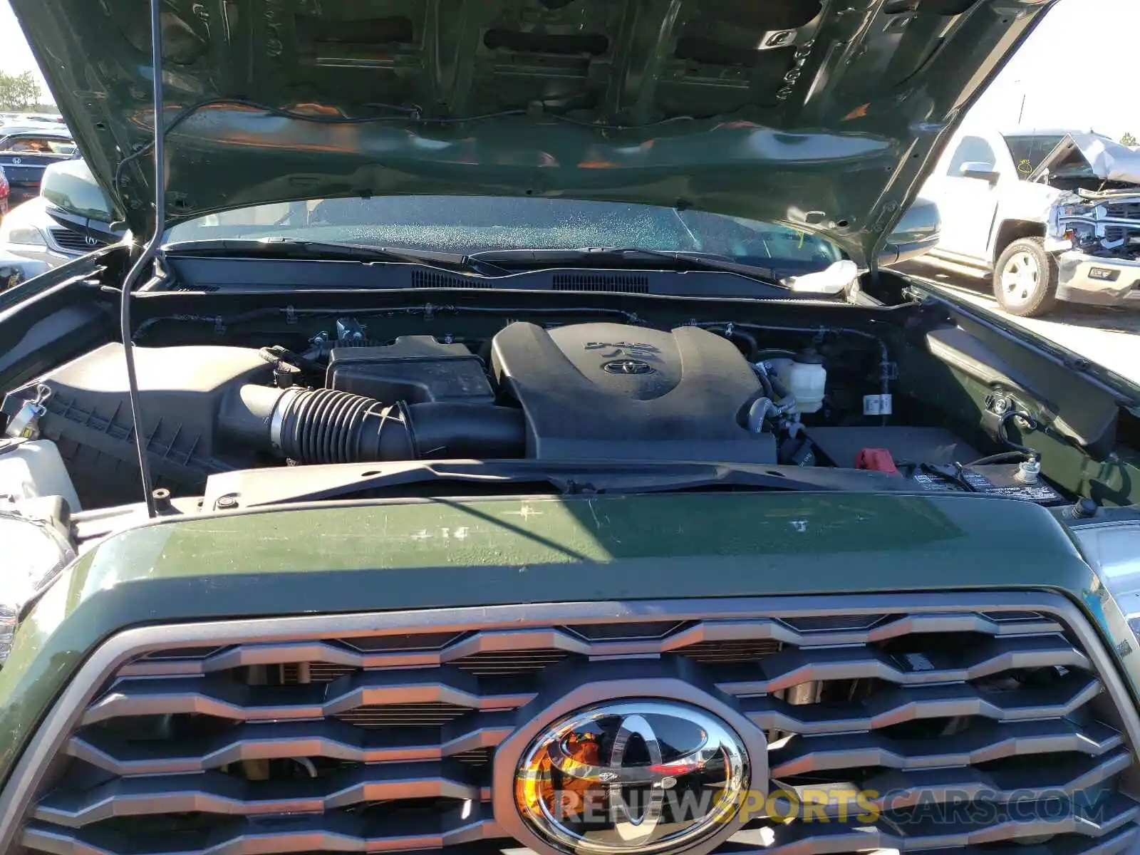 7 Photograph of a damaged car 3TMAZ5CN5MM142958 TOYOTA TACOMA 2021