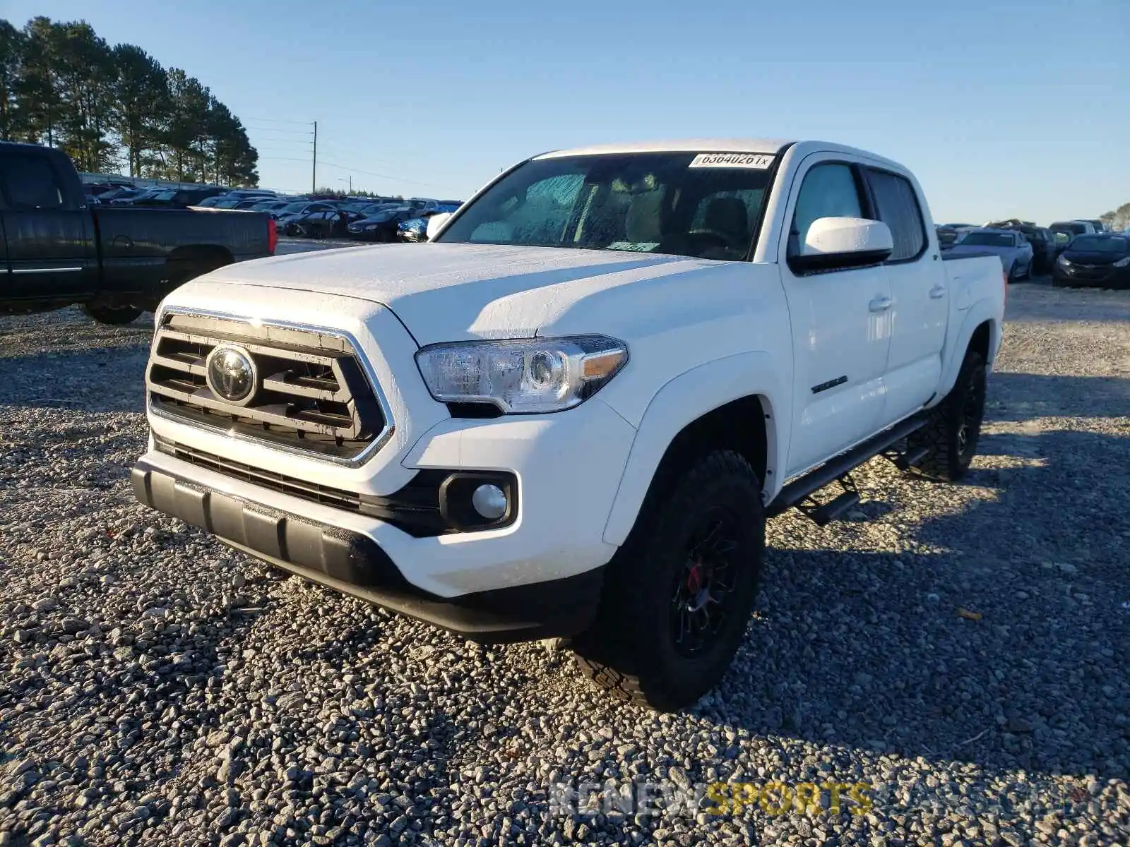 2 Photograph of a damaged car 3TMAZ5CN5MM147271 TOYOTA TACOMA 2021