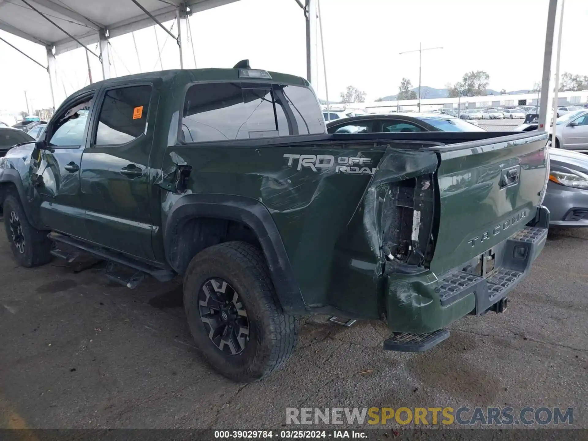 3 Photograph of a damaged car 3TMAZ5CN5MM155712 TOYOTA TACOMA 2021