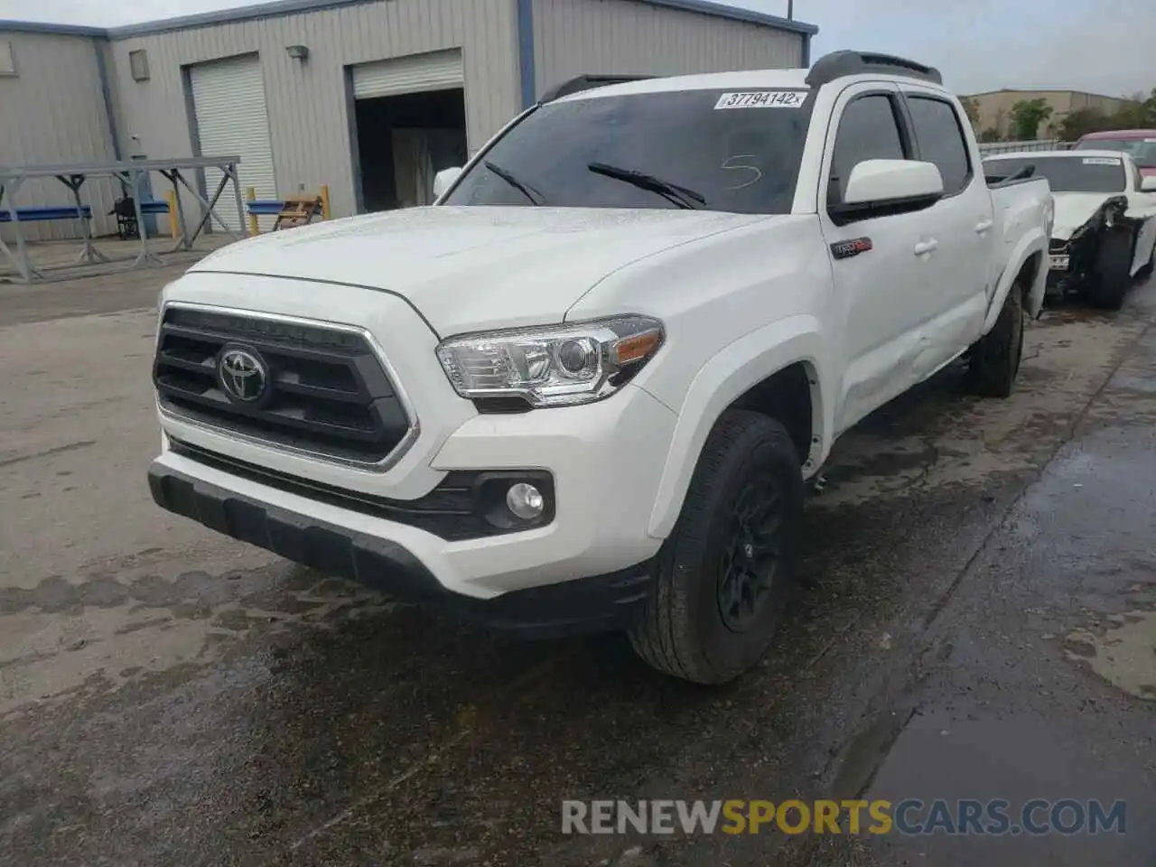 2 Photograph of a damaged car 3TMAZ5CN6MM141026 TOYOTA TACOMA 2021