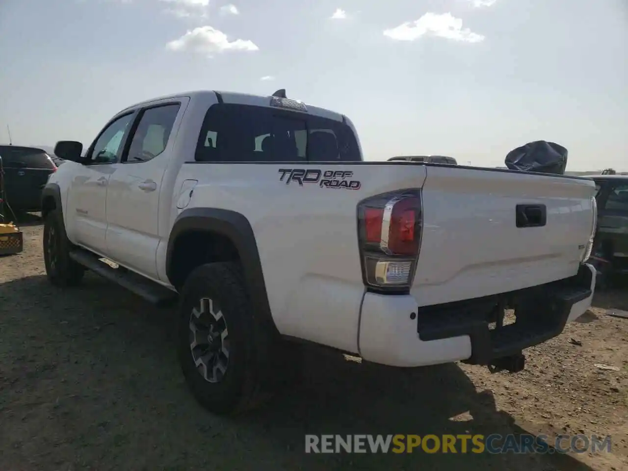 3 Photograph of a damaged car 3TMAZ5CN6MM150034 TOYOTA TACOMA 2021