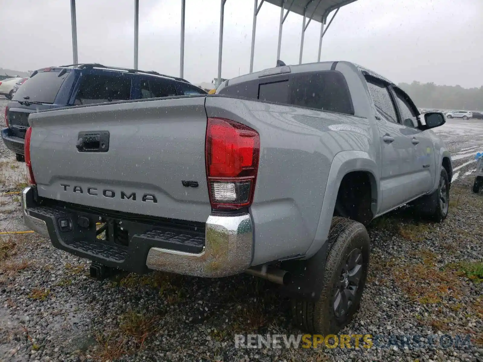 4 Photograph of a damaged car 3TMAZ5CN6MM153130 TOYOTA TACOMA 2021