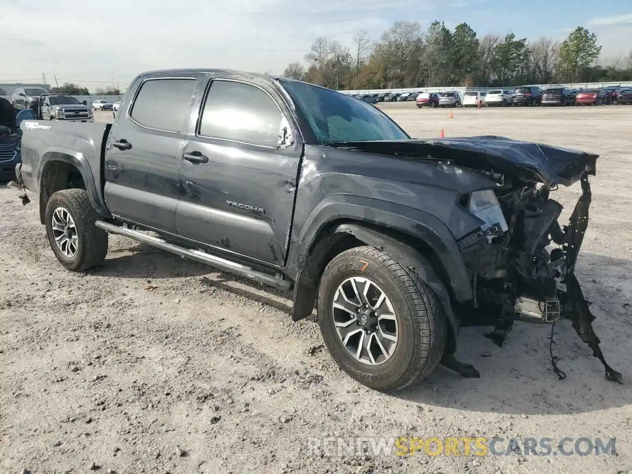 4 Photograph of a damaged car 3TMAZ5CN6MM153306 TOYOTA TACOMA 2021