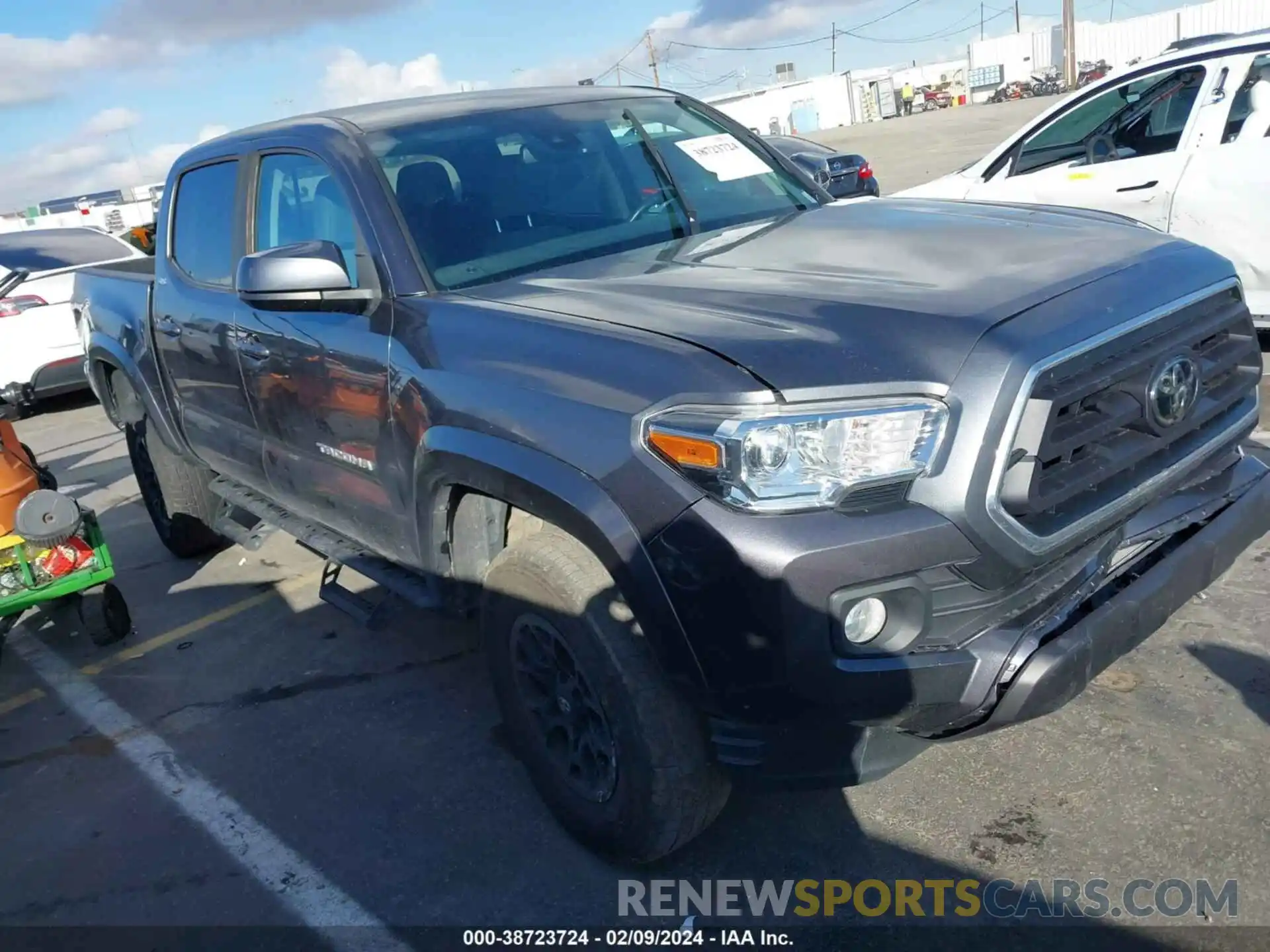 1 Photograph of a damaged car 3TMAZ5CN6MM153645 TOYOTA TACOMA 2021