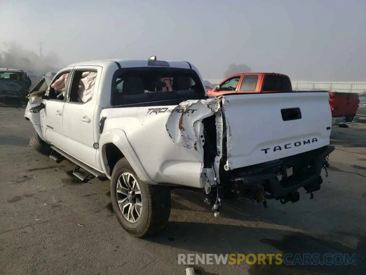 3 Photograph of a damaged car 3TMAZ5CN7MM145649 TOYOTA TACOMA 2021