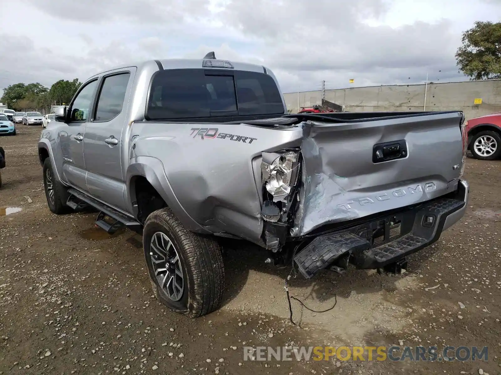 3 Photograph of a damaged car 3TMAZ5CN7MM146106 TOYOTA TACOMA 2021