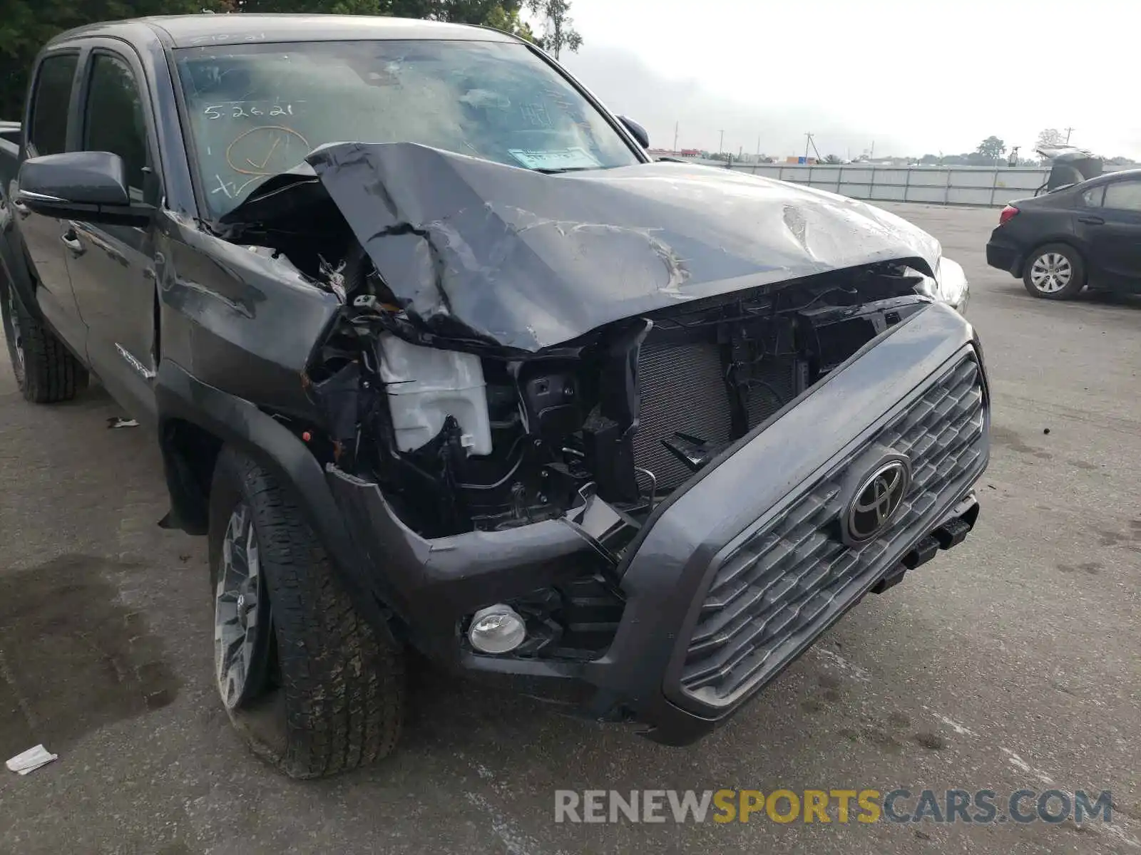 9 Photograph of a damaged car 3TMAZ5CN7MM147191 TOYOTA TACOMA 2021