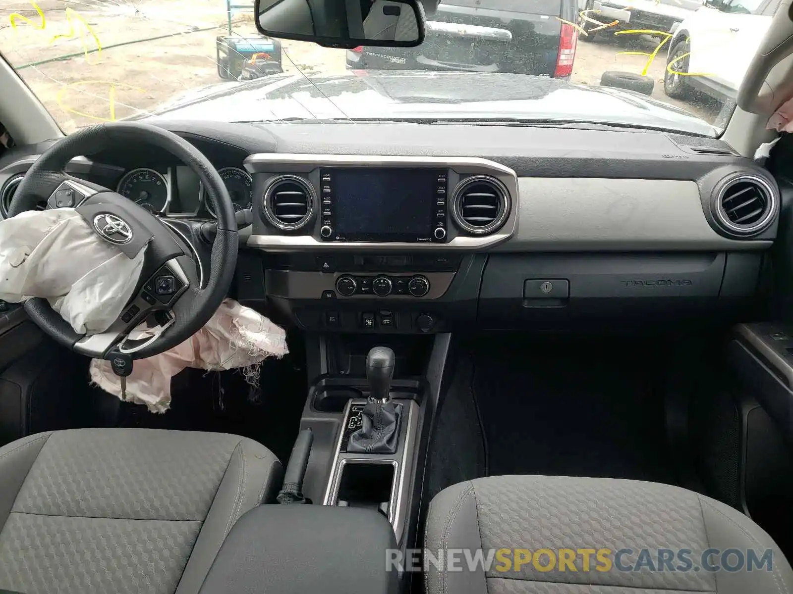 9 Photograph of a damaged car 3TMAZ5CN8MM143361 TOYOTA TACOMA 2021