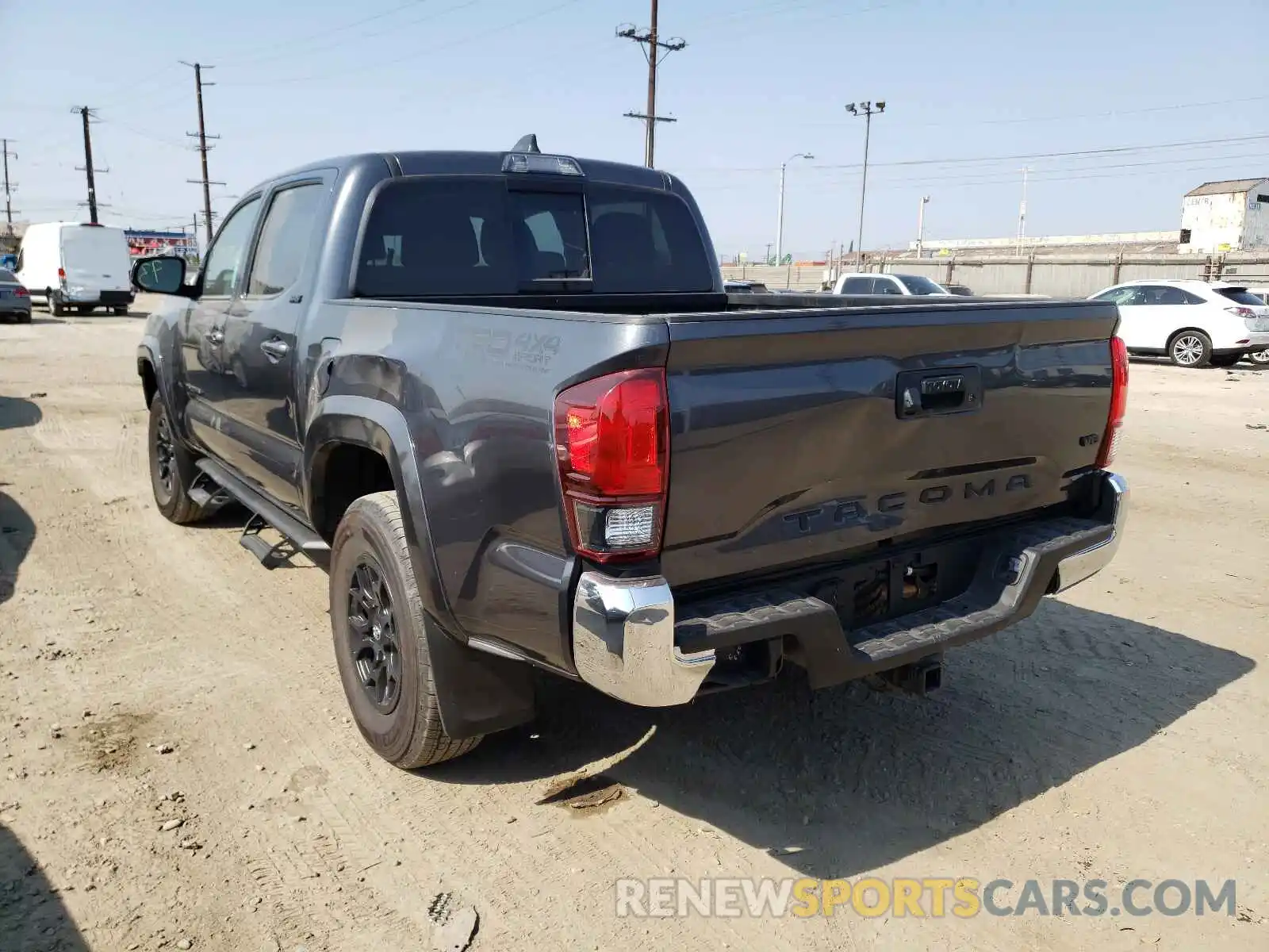 3 Photograph of a damaged car 3TMAZ5CN8MM145918 TOYOTA TACOMA 2021