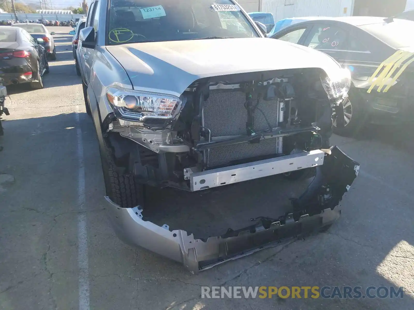 9 Photograph of a damaged car 3TMAZ5CN8MM147006 TOYOTA TACOMA 2021