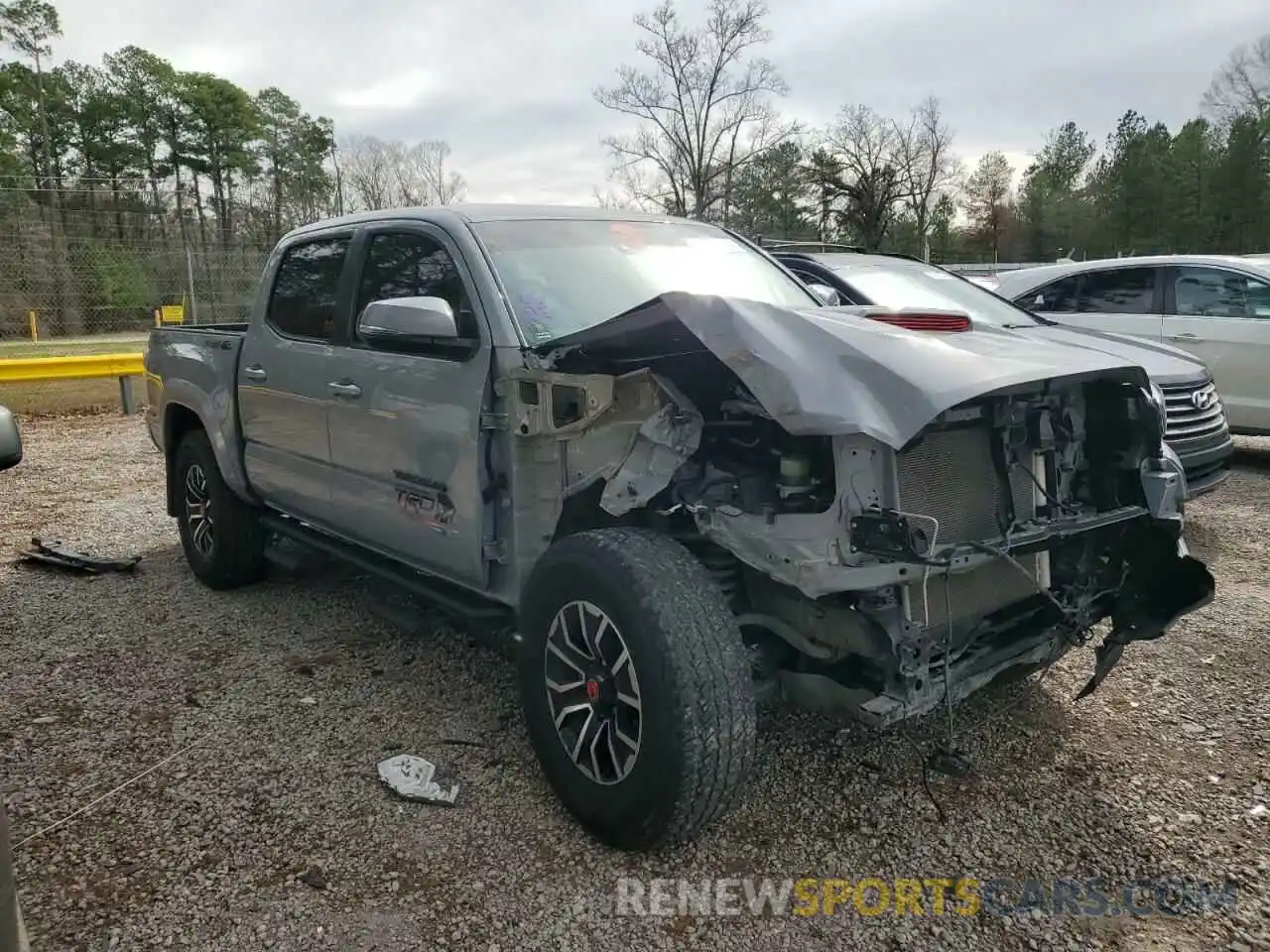 4 Photograph of a damaged car 3TMAZ5CN9MM149573 TOYOTA TACOMA 2021