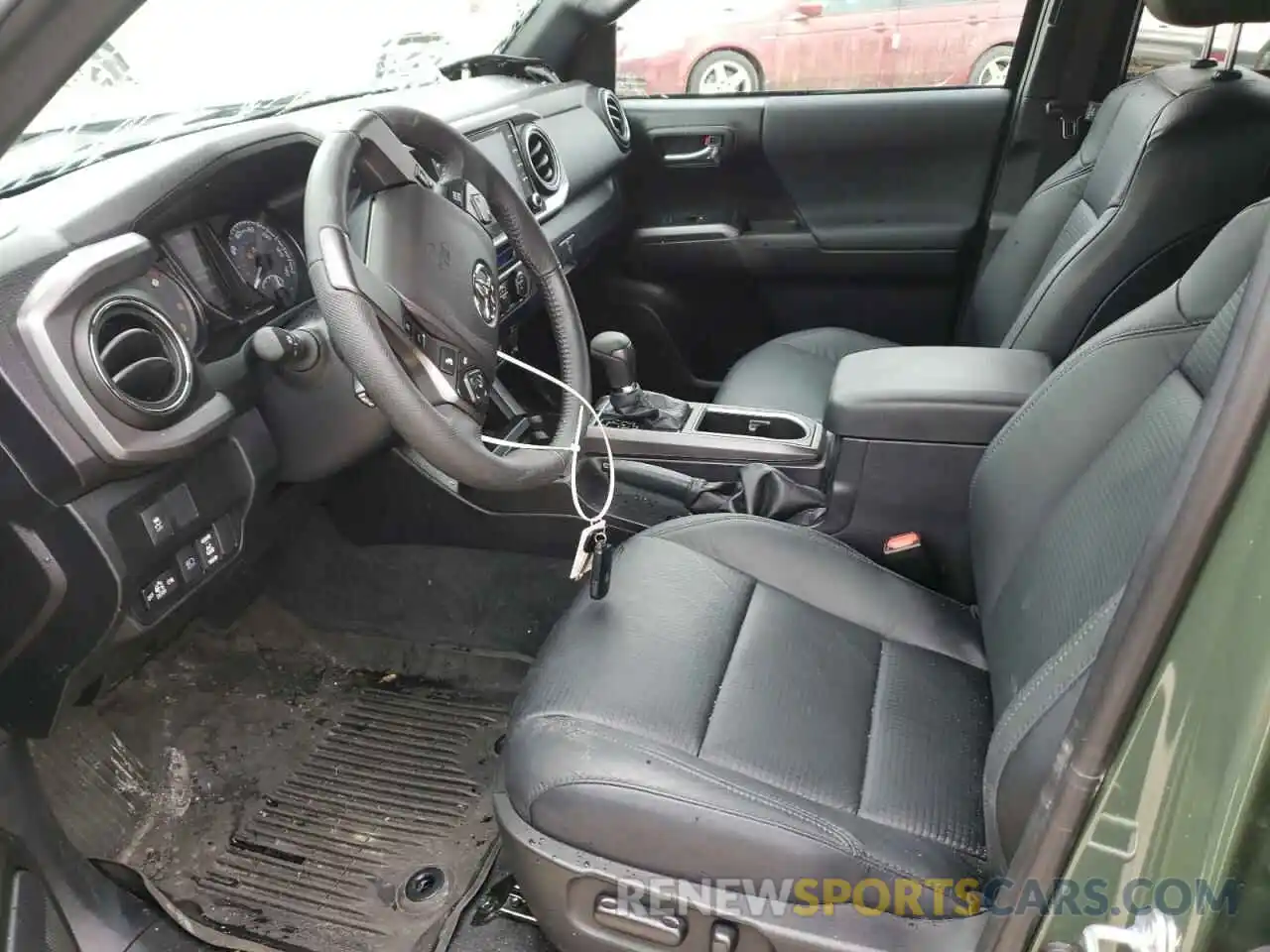 5 Photograph of a damaged car 3TMAZ5CN9MM155146 TOYOTA TACOMA 2021