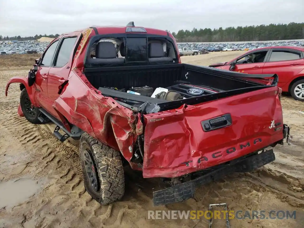 3 Photograph of a damaged car 3TMAZ5CNXMM147752 TOYOTA TACOMA 2021