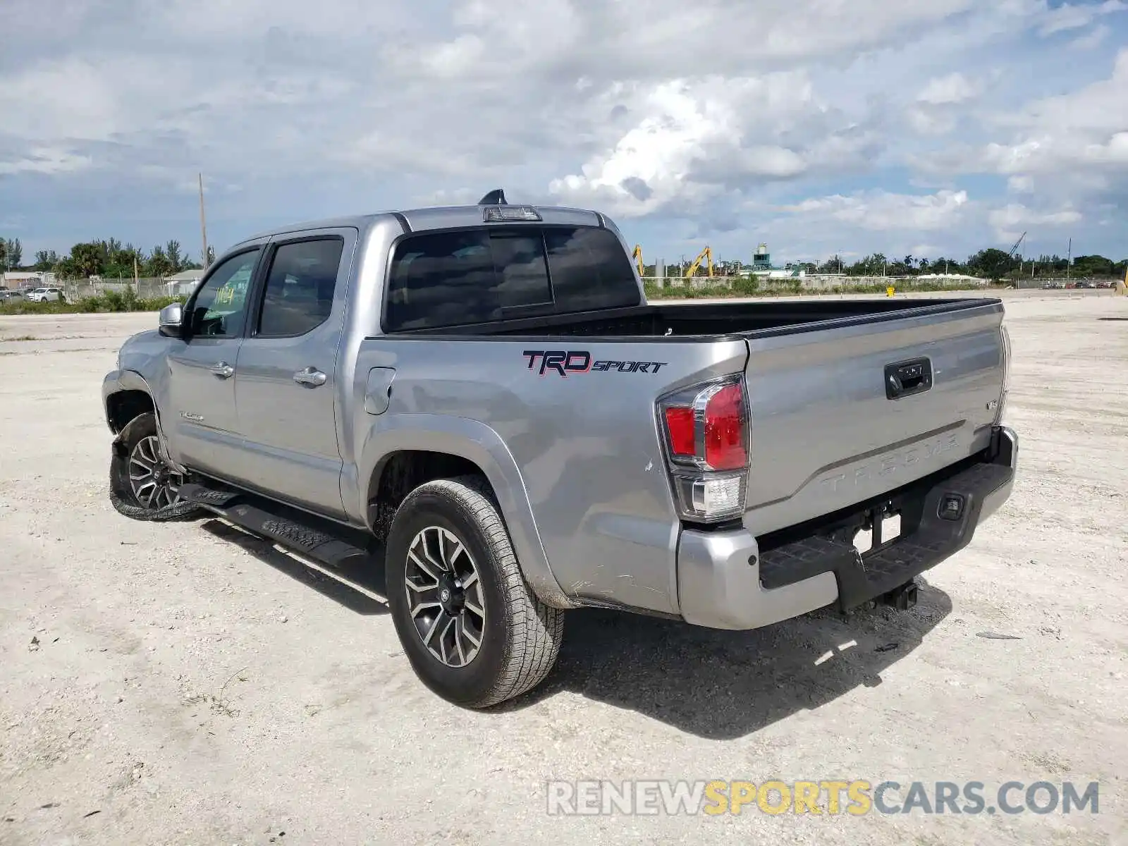 3 Photograph of a damaged car 3TMAZ5CNXMM148254 TOYOTA TACOMA 2021