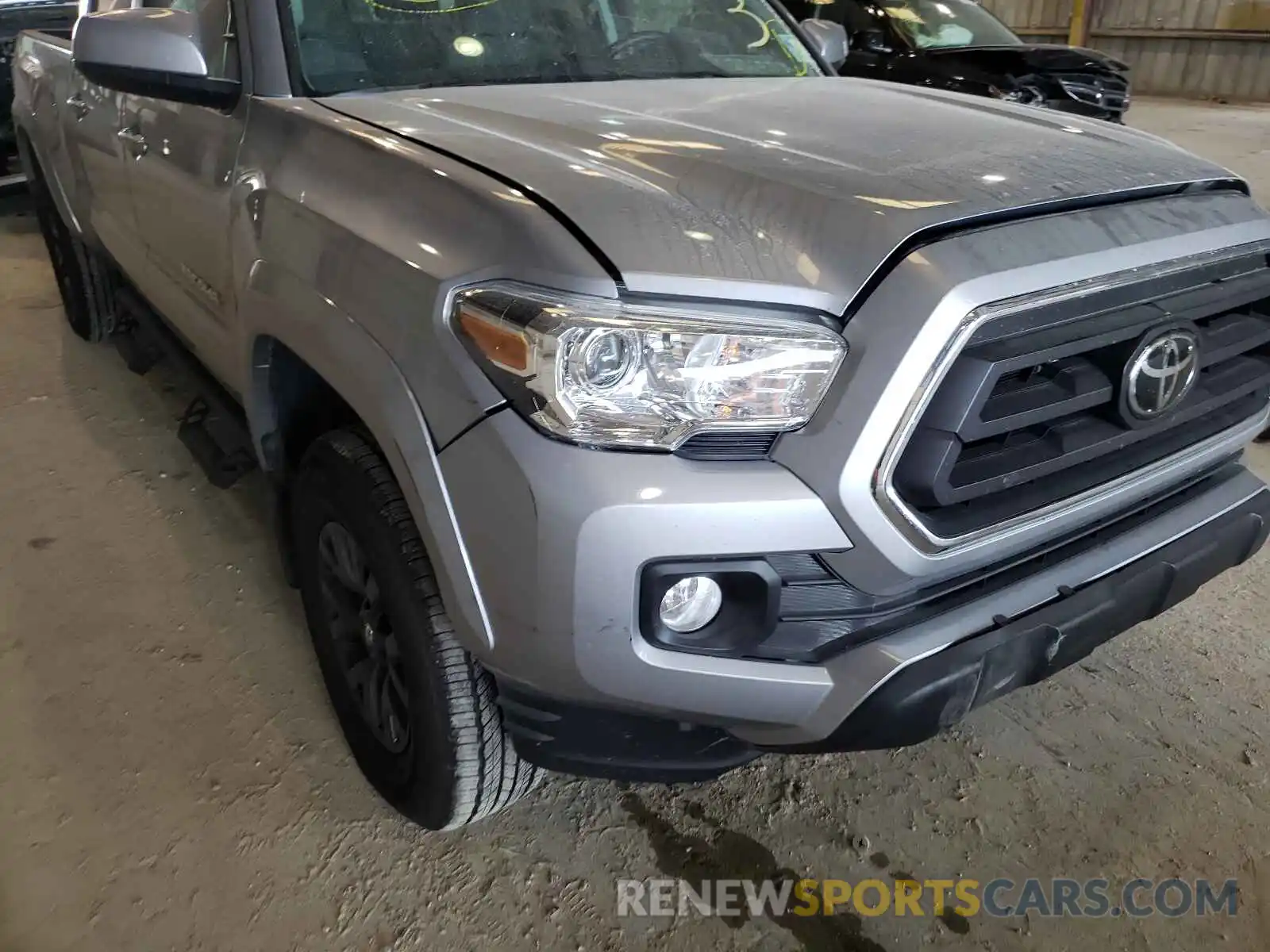 9 Photograph of a damaged car 3TMBZ5DN4MM028341 TOYOTA TACOMA 2021