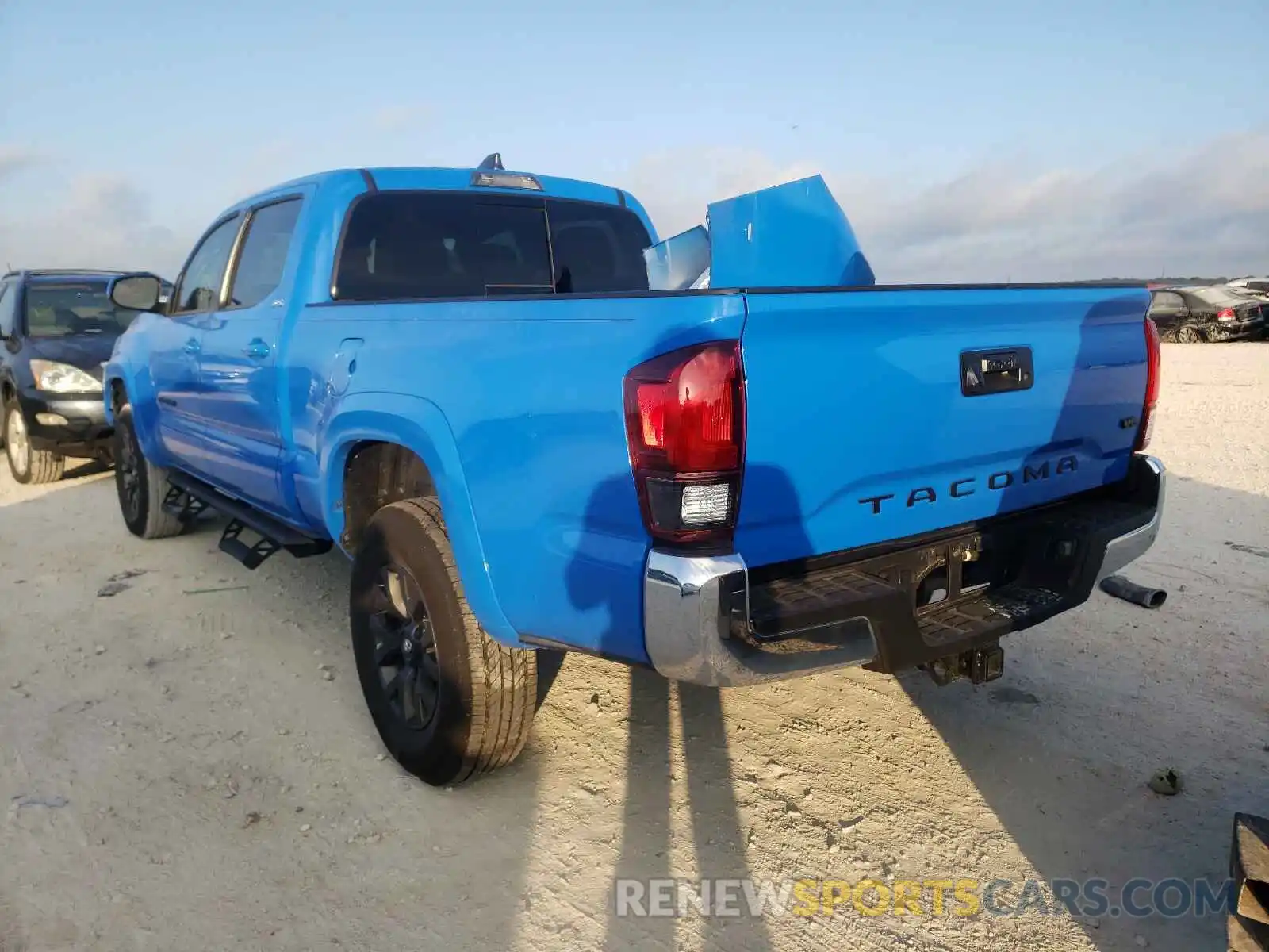 3 Photograph of a damaged car 3TMBZ5DN7MM028995 TOYOTA TACOMA 2021