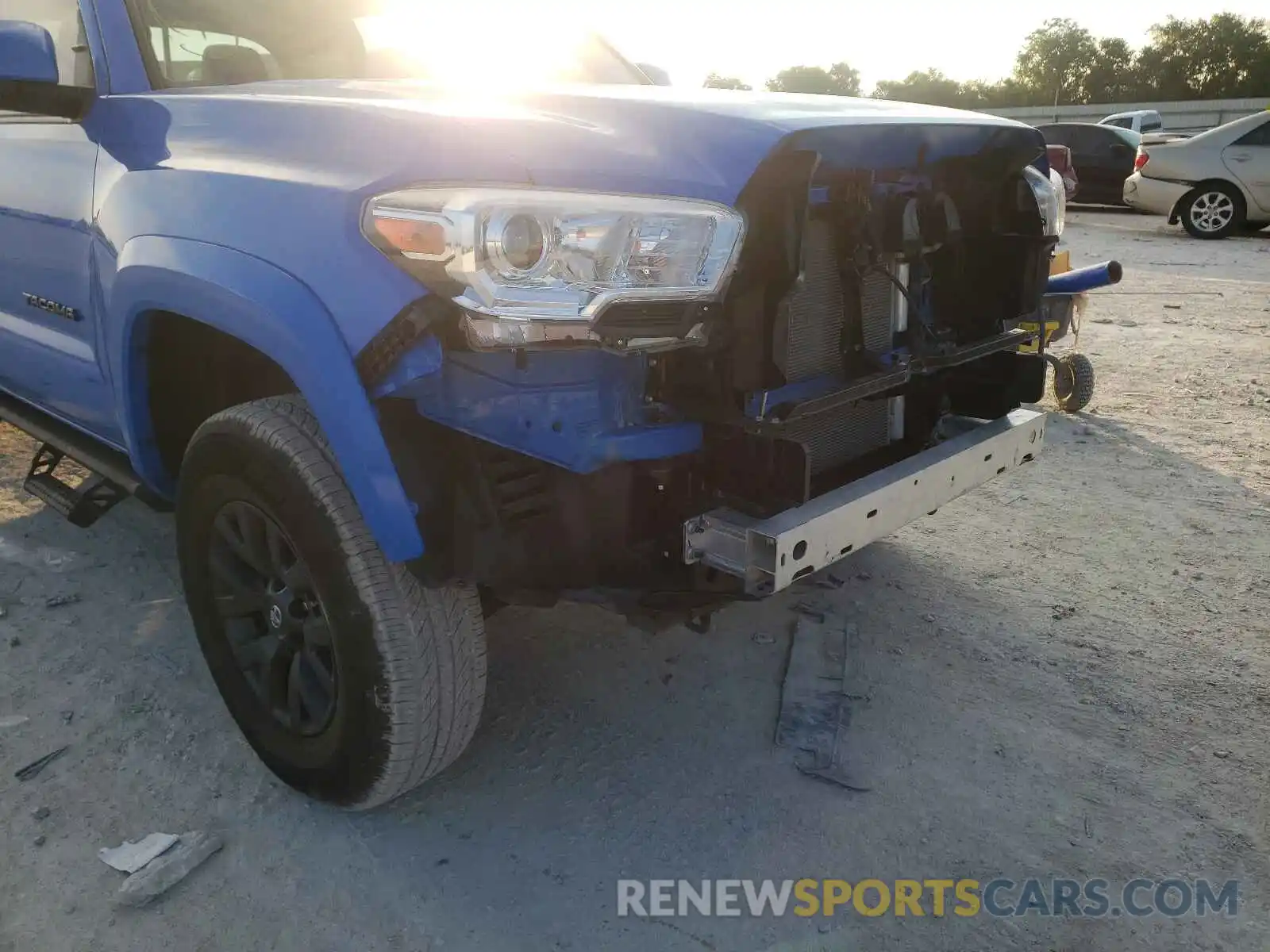 9 Photograph of a damaged car 3TMBZ5DN7MM028995 TOYOTA TACOMA 2021