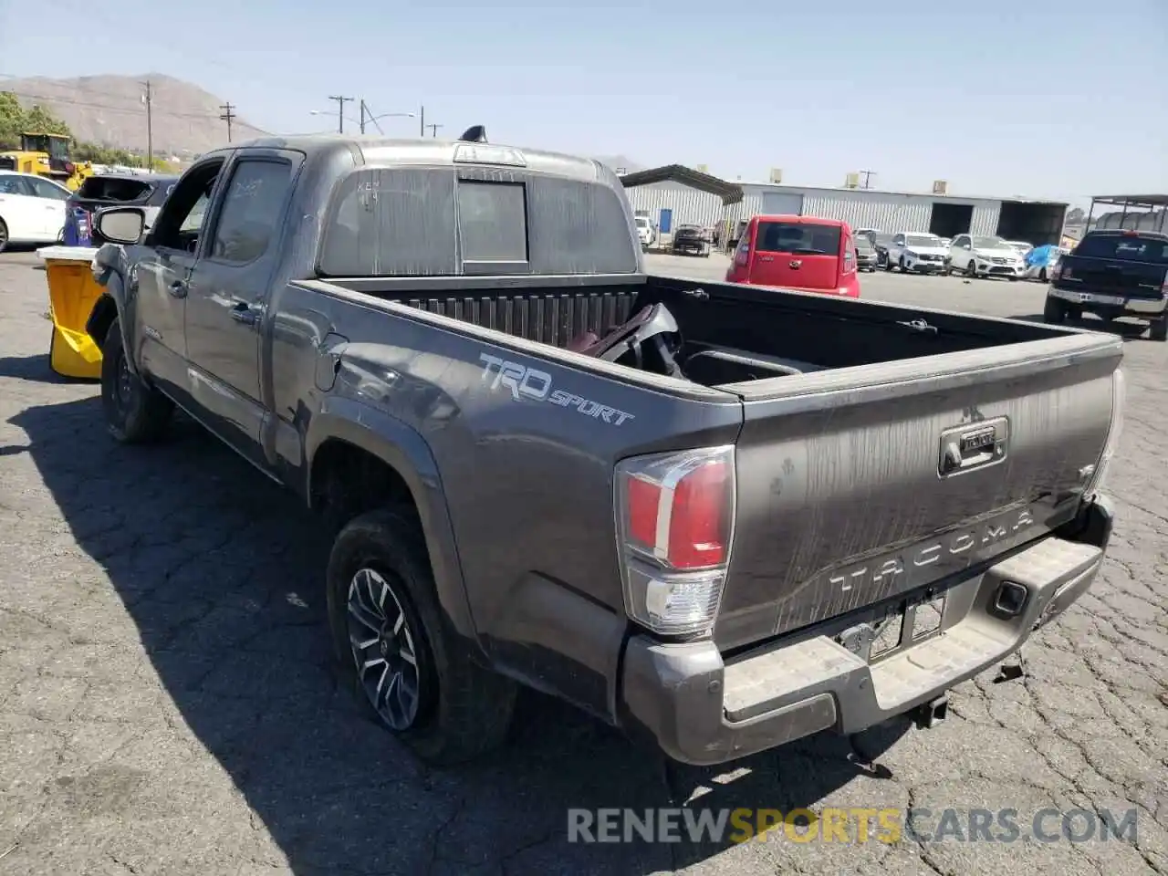 3 Photograph of a damaged car 3TMBZ5DN8MM028116 TOYOTA TACOMA 2021