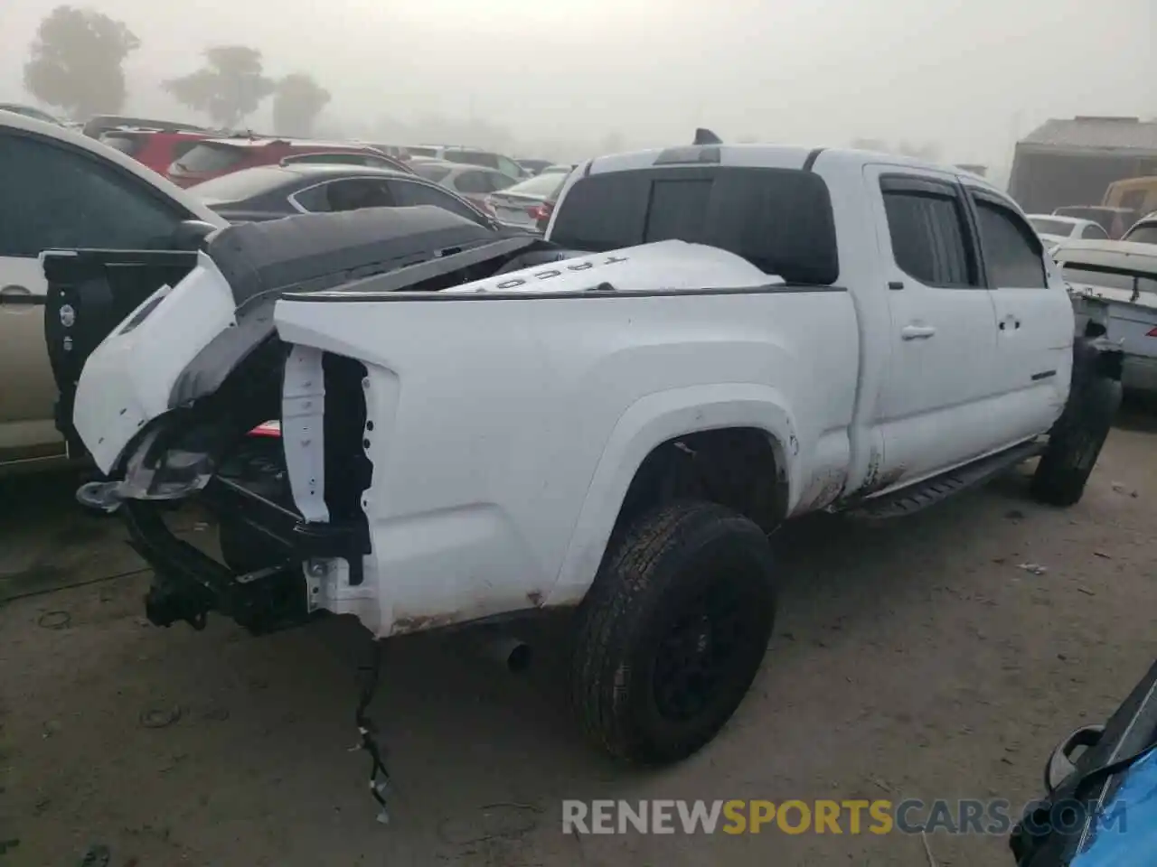 4 Photograph of a damaged car 3TMBZ5DN8MM031131 TOYOTA TACOMA 2021