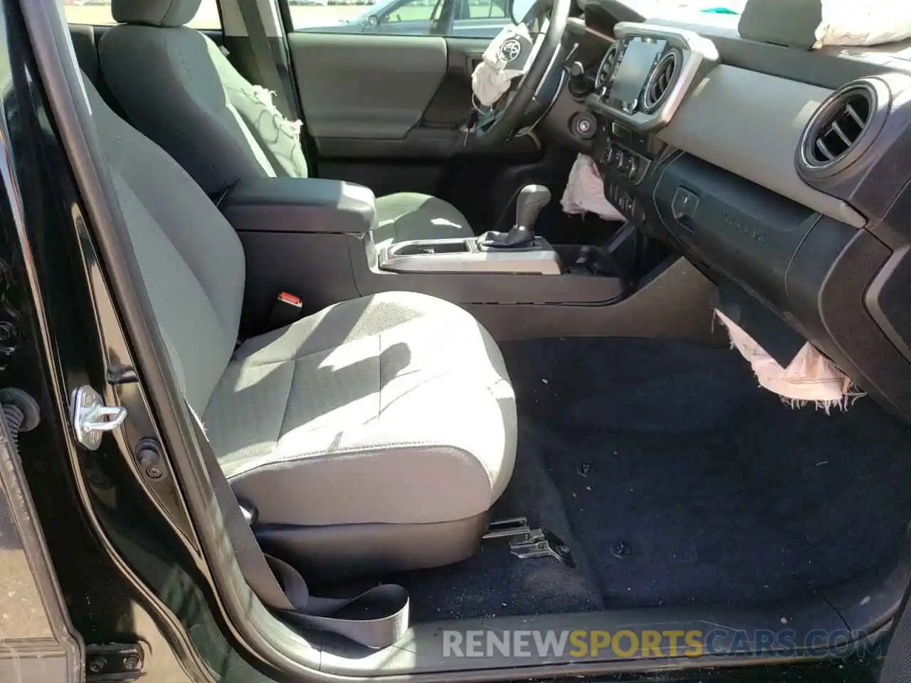 5 Photograph of a damaged car 3TMBZ5DN8MM031209 TOYOTA TACOMA 2021