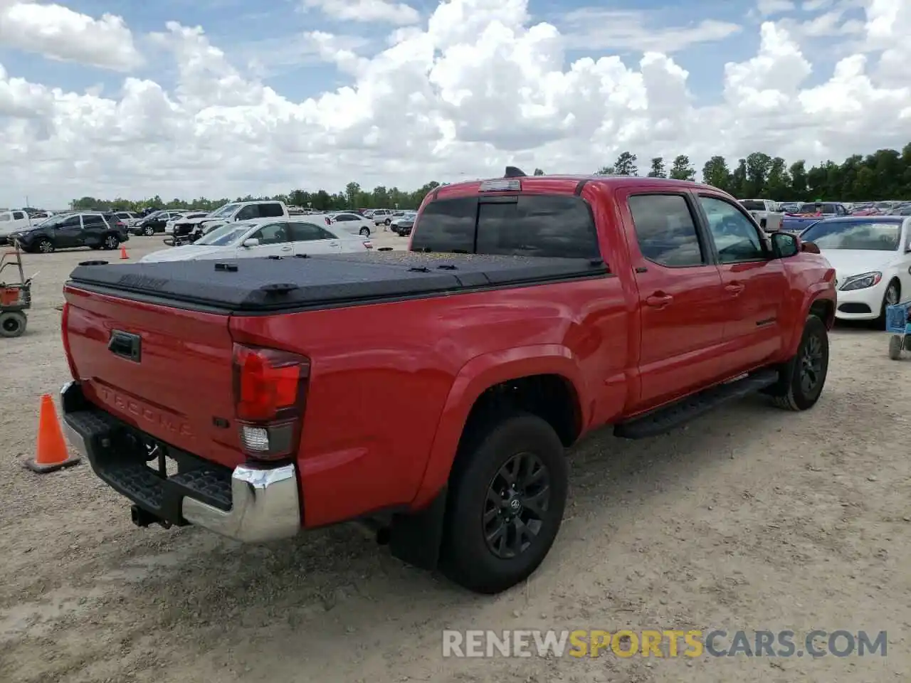 4 Photograph of a damaged car 3TMBZ5DNXMM031177 TOYOTA TACOMA 2021