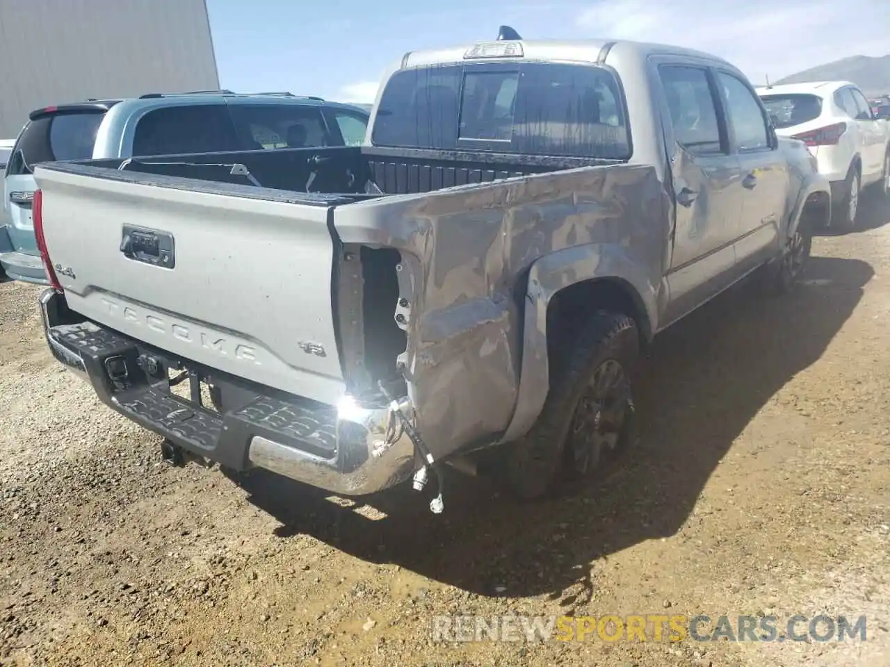 4 Photograph of a damaged car 3TMC25AN0MM401285 TOYOTA TACOMA 2021