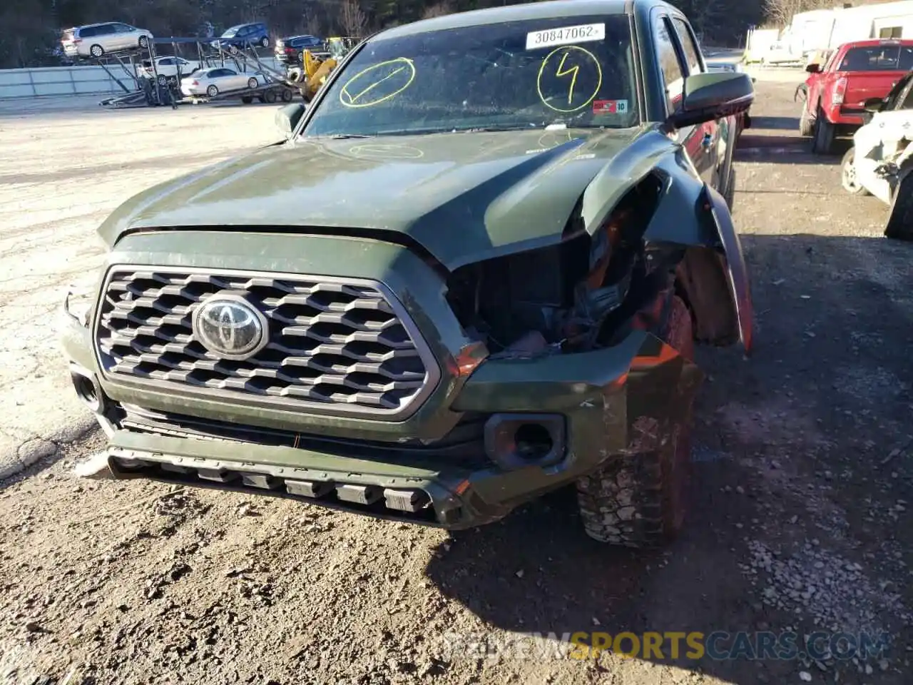 9 Photograph of a damaged car 3TMCZ5AN0MM369941 TOYOTA TACOMA 2021