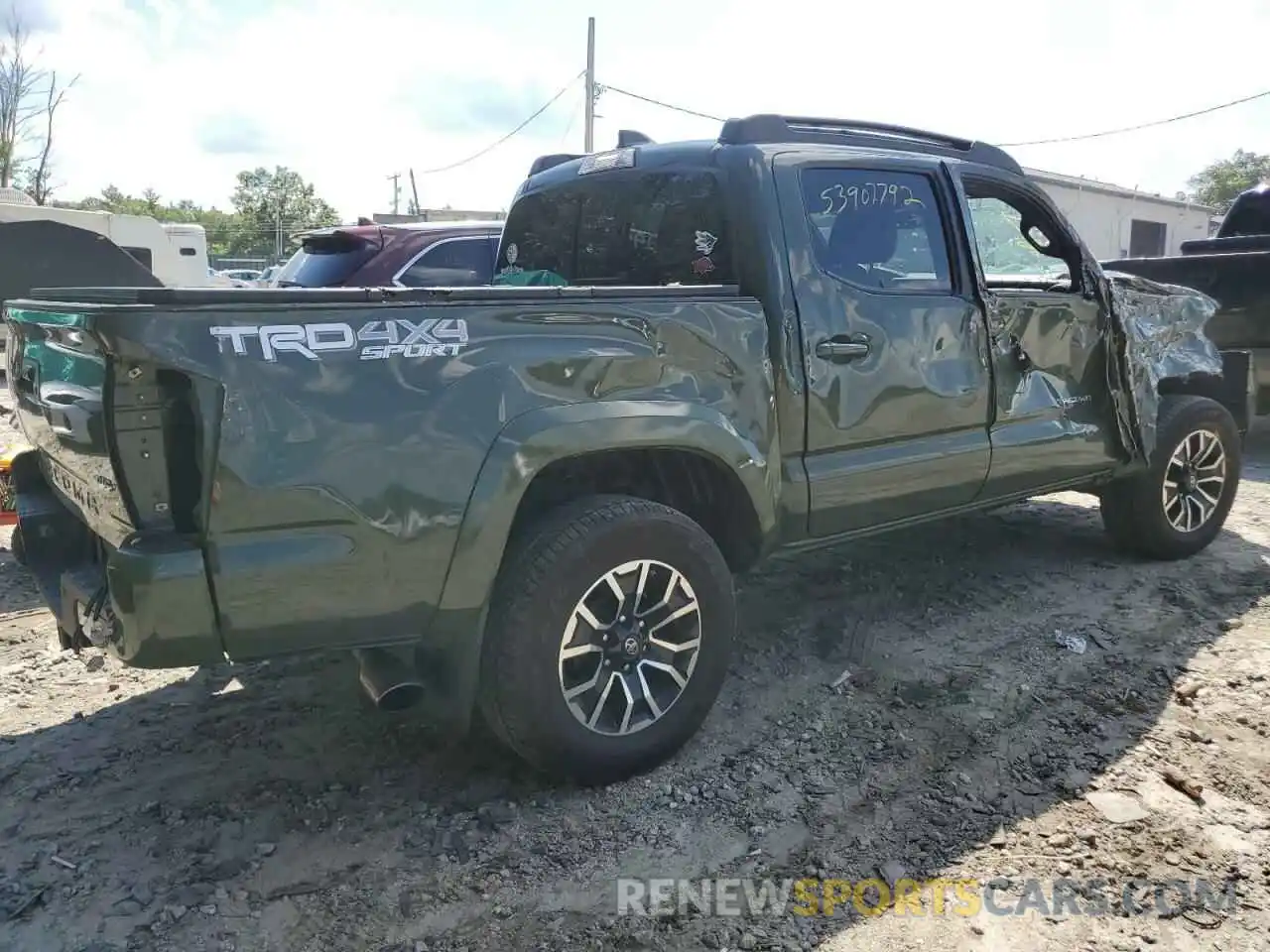 4 Photograph of a damaged car 3TMCZ5AN0MM371012 TOYOTA TACOMA 2021