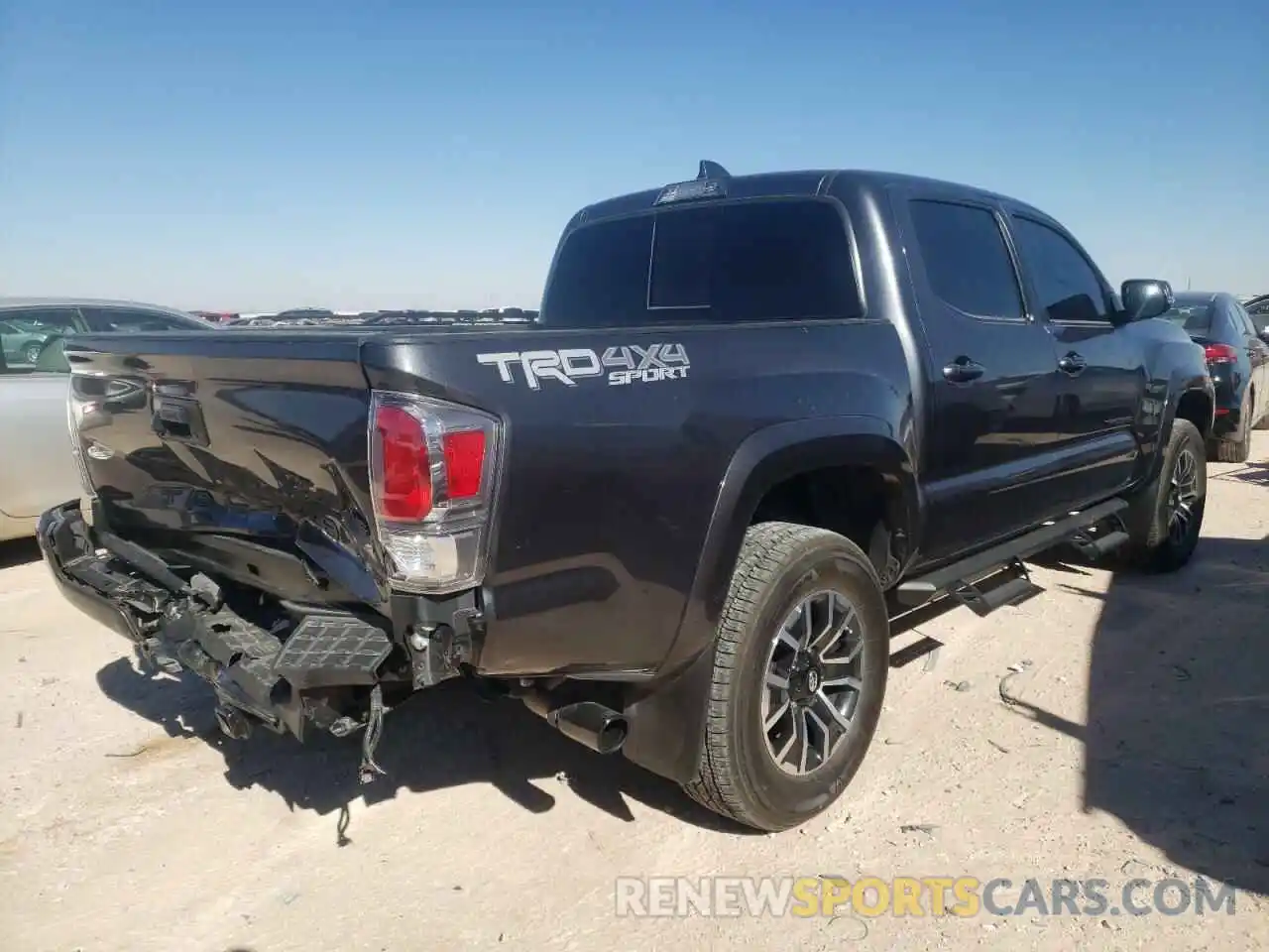 4 Photograph of a damaged car 3TMCZ5AN0MM377280 TOYOTA TACOMA 2021