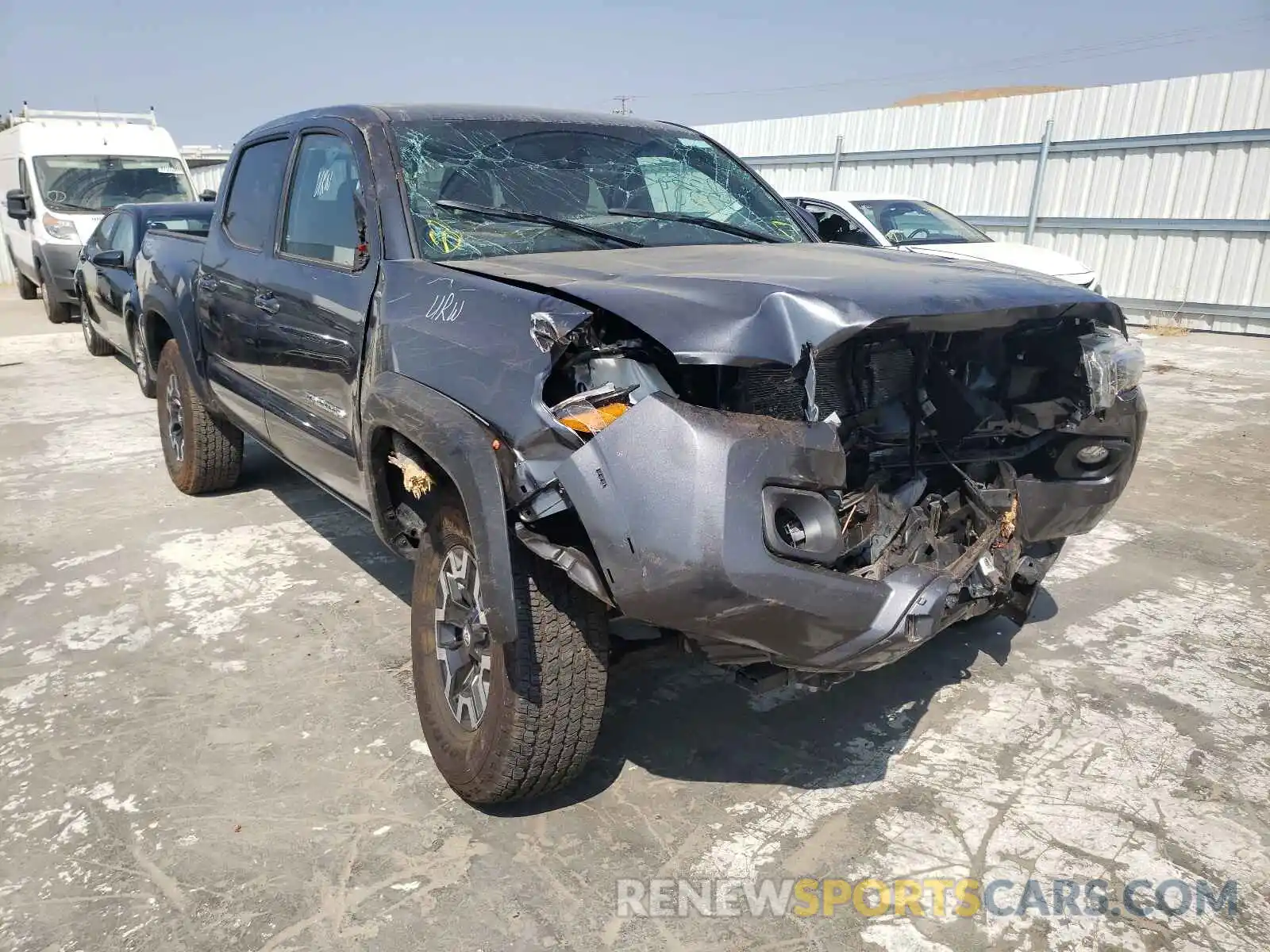 1 Photograph of a damaged car 3TMCZ5AN0MM412013 TOYOTA TACOMA 2021