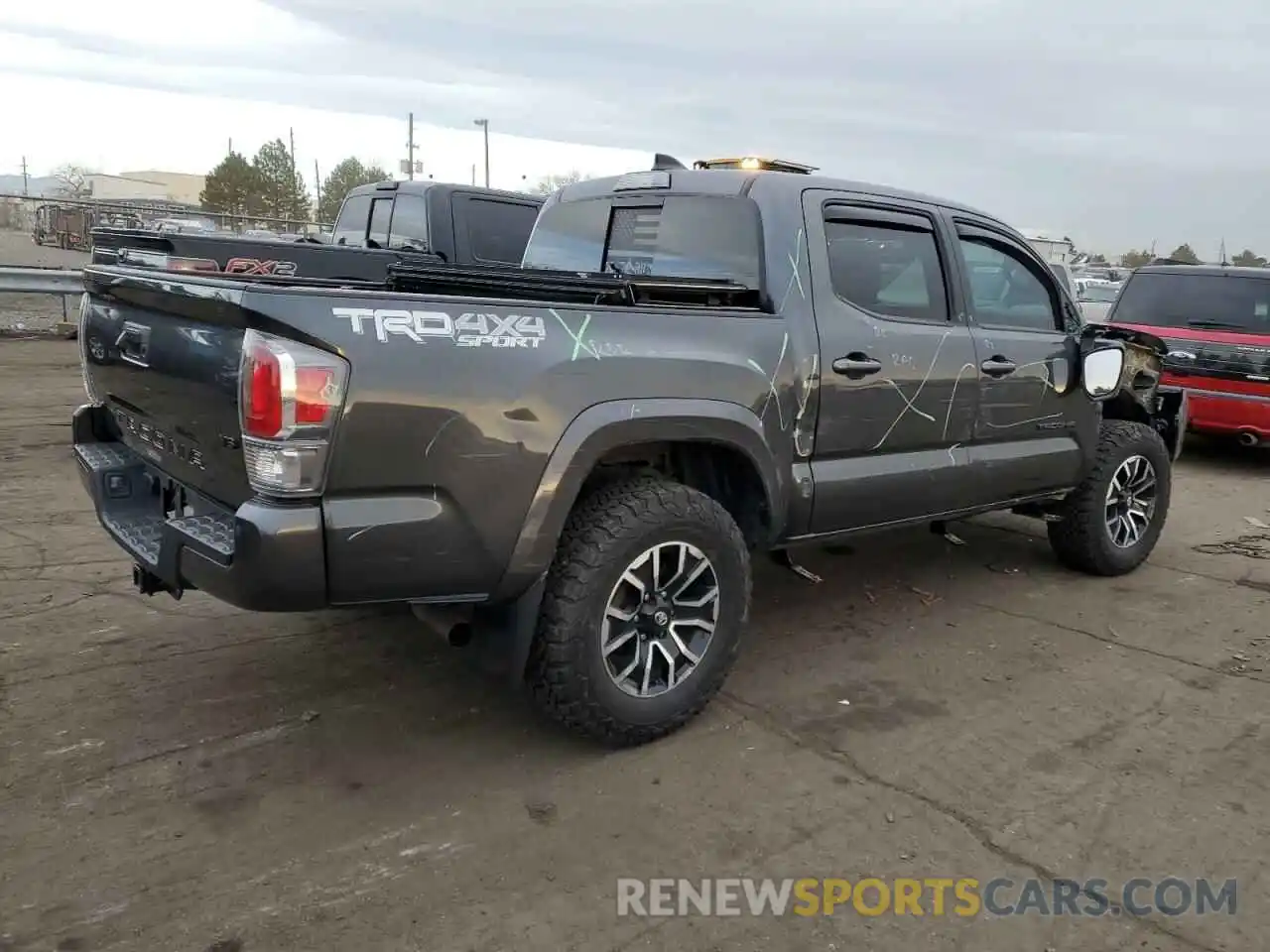 3 Photograph of a damaged car 3TMCZ5AN0MM428695 TOYOTA TACOMA 2021