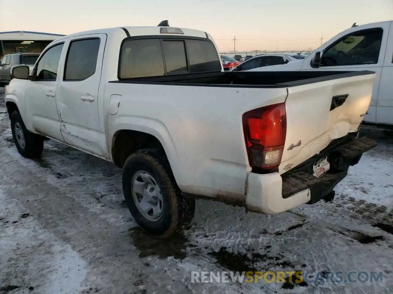 3 Photograph of a damaged car 3TMCZ5AN0MM432441 TOYOTA TACOMA 2021